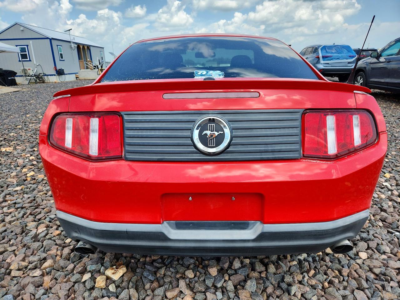 2011 Ford Mustang Red vin: 1ZVBP8AM0B5154814