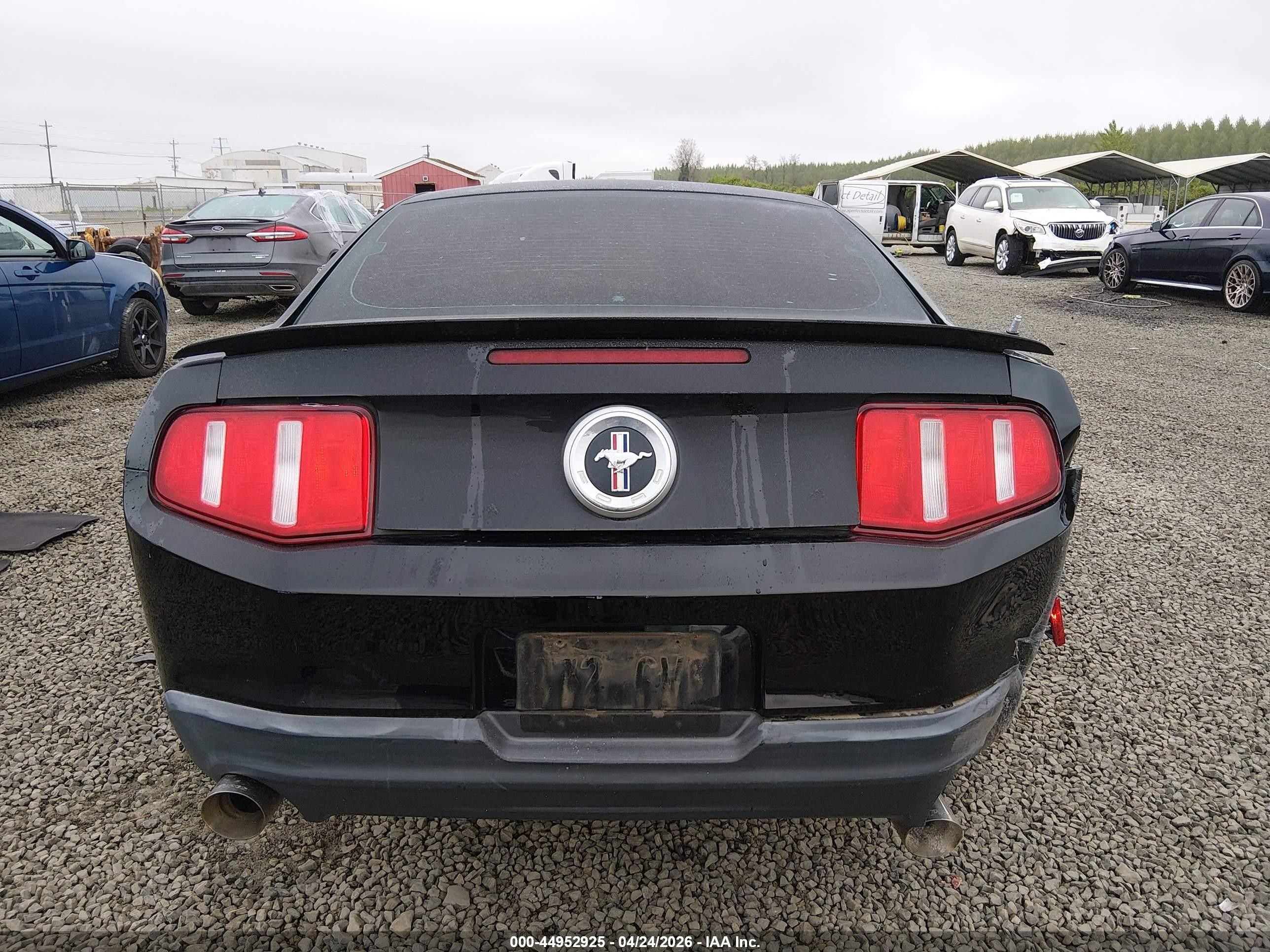 2011 Ford Mustang V6 Black vin: 1ZVBP8AM0B5169653