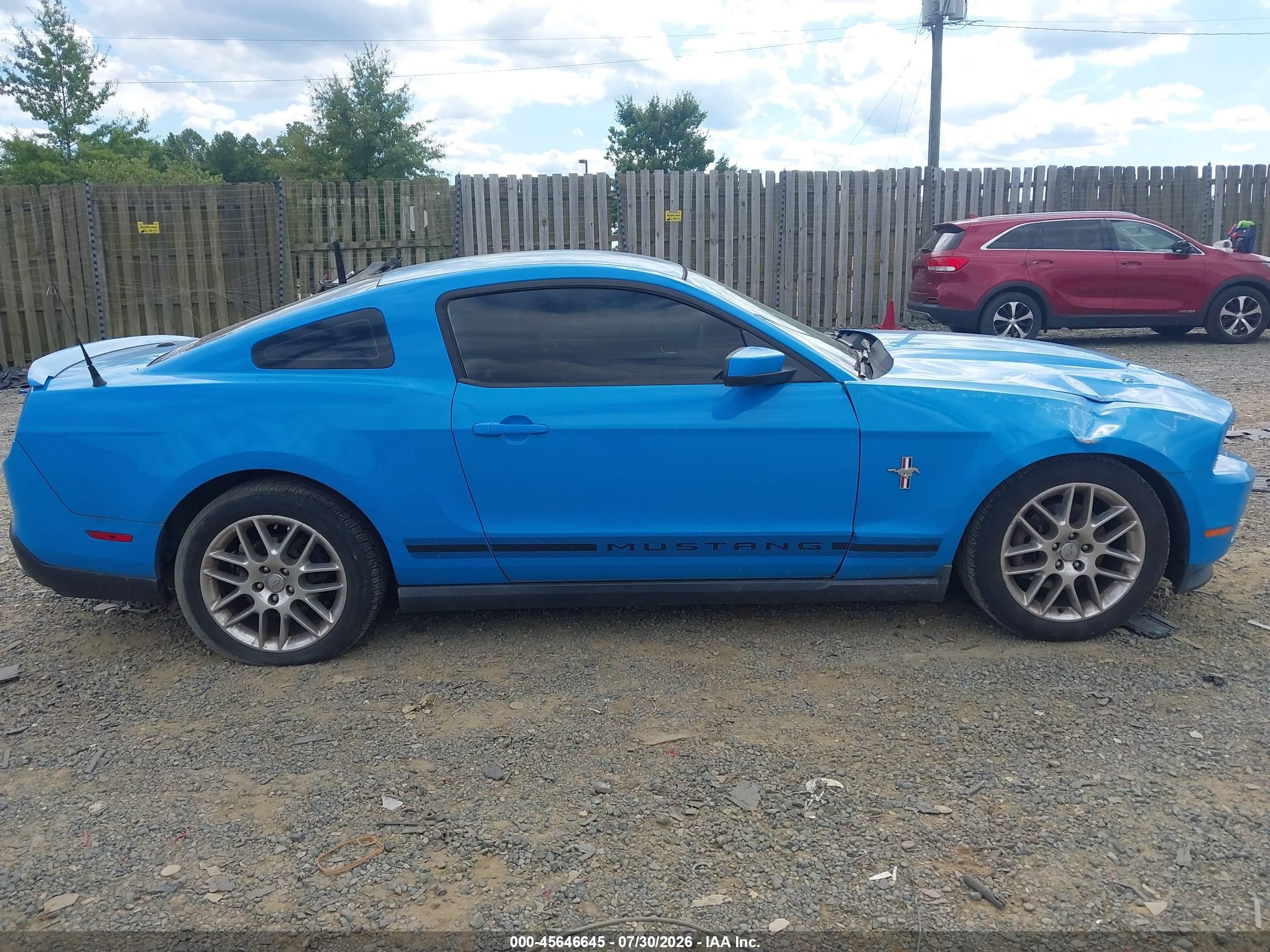 2012 Ford Mustang V6/v6 Premium Синий vin: 1ZVBP8AM0C5206038