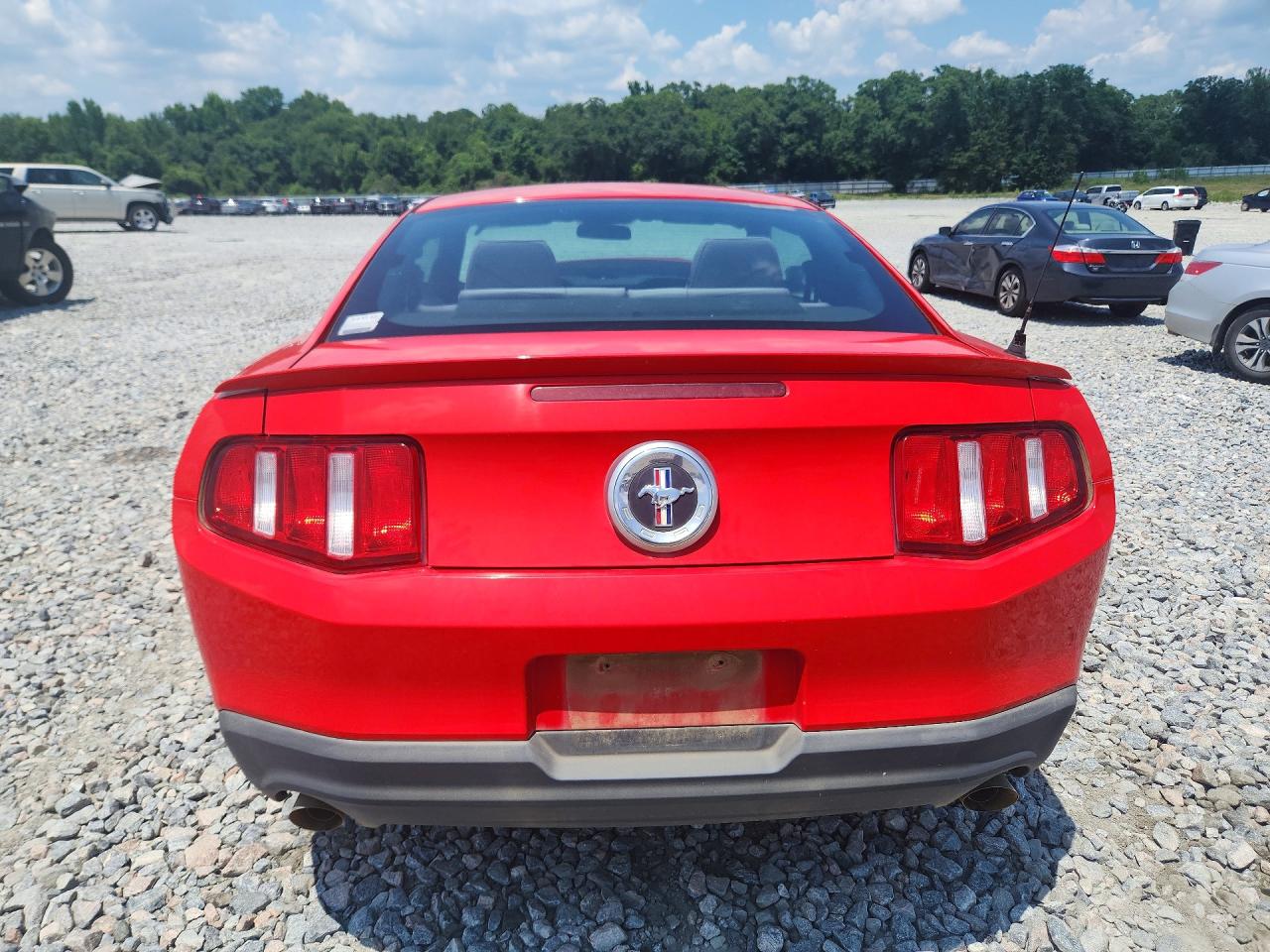 2012 Ford Mustang Red vin: 1ZVBP8AM0C5262951