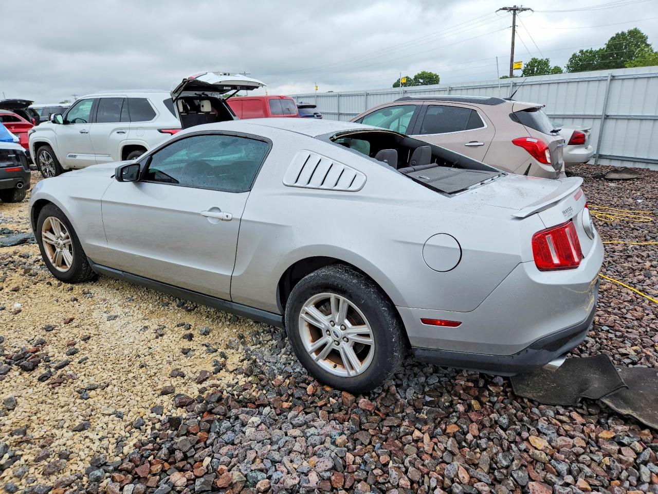 2012 Ford Mustang Silver vin: 1ZVBP8AM0C5272251