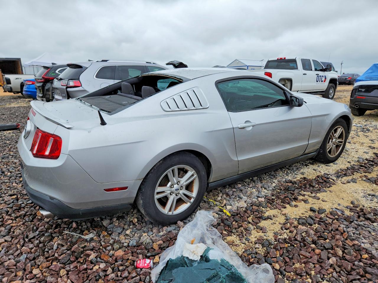 2012 Ford Mustang Silver vin: 1ZVBP8AM0C5272251