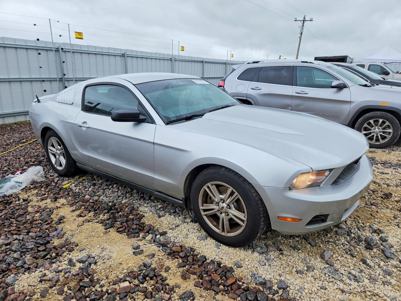 2012 Ford Mustang Silver vin: 1ZVBP8AM0C5272251