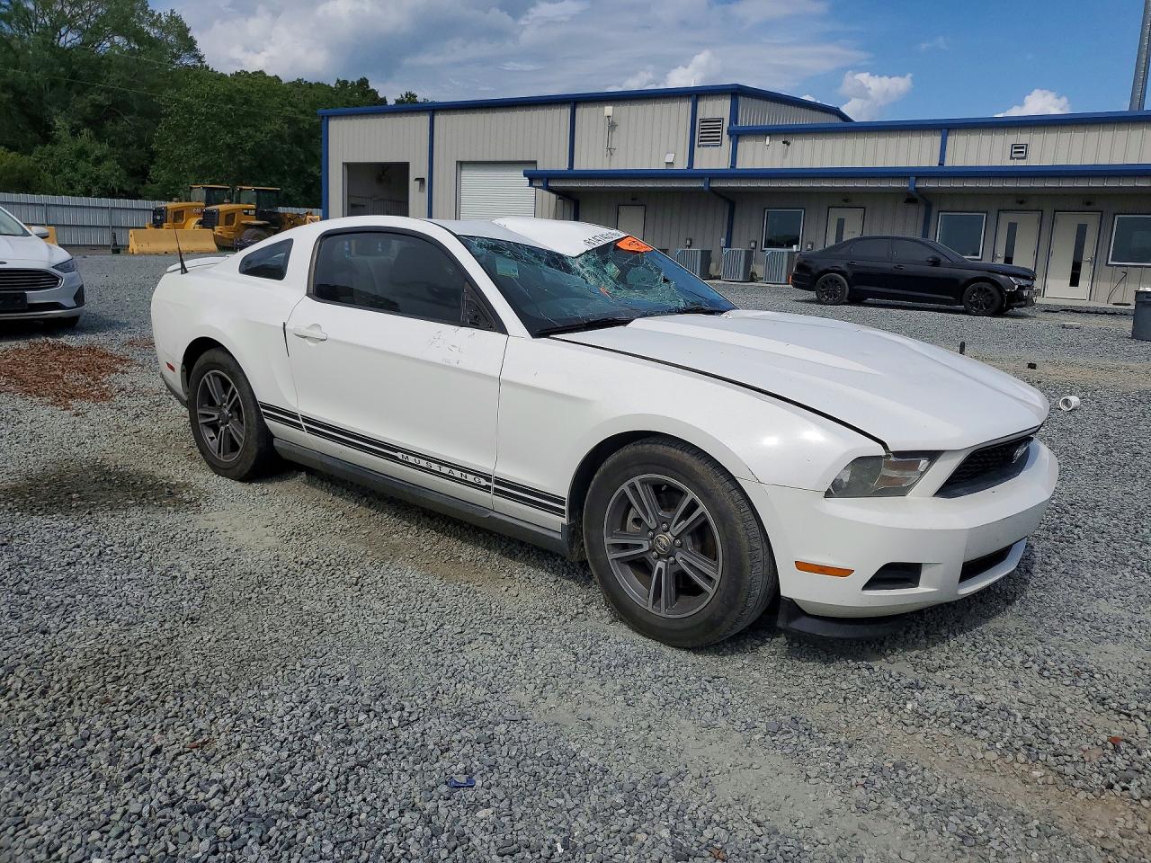 2012 Ford Mustang Белый vin: 1ZVBP8AM0C5287347