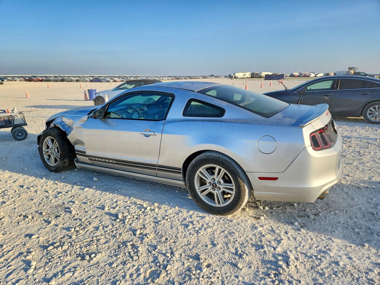 2013 Ford Mustang Silver vin: 1ZVBP8AM0D5200788