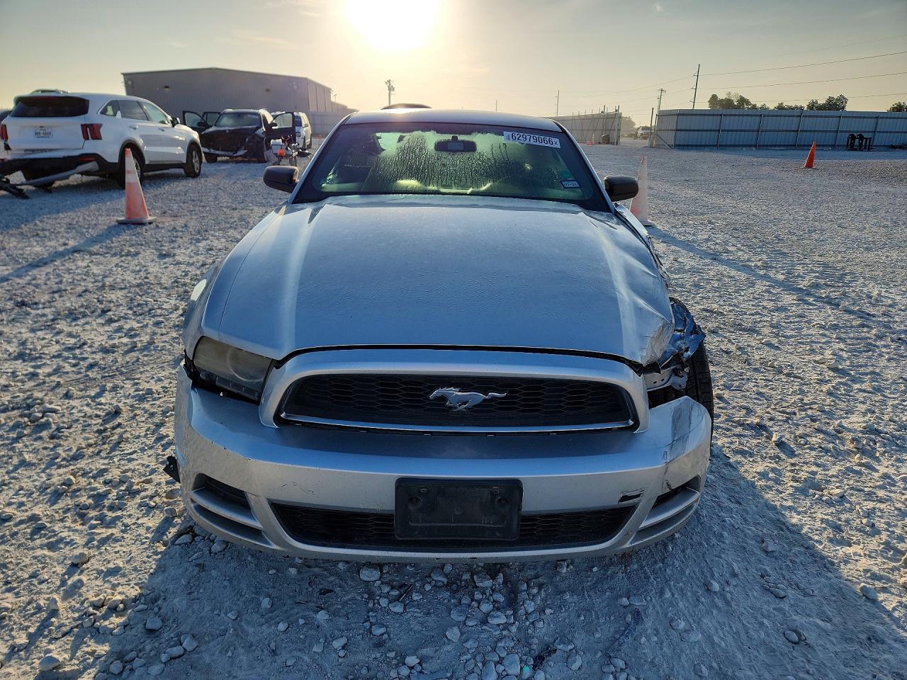 2013 Ford Mustang Silver vin: 1ZVBP8AM0D5200788