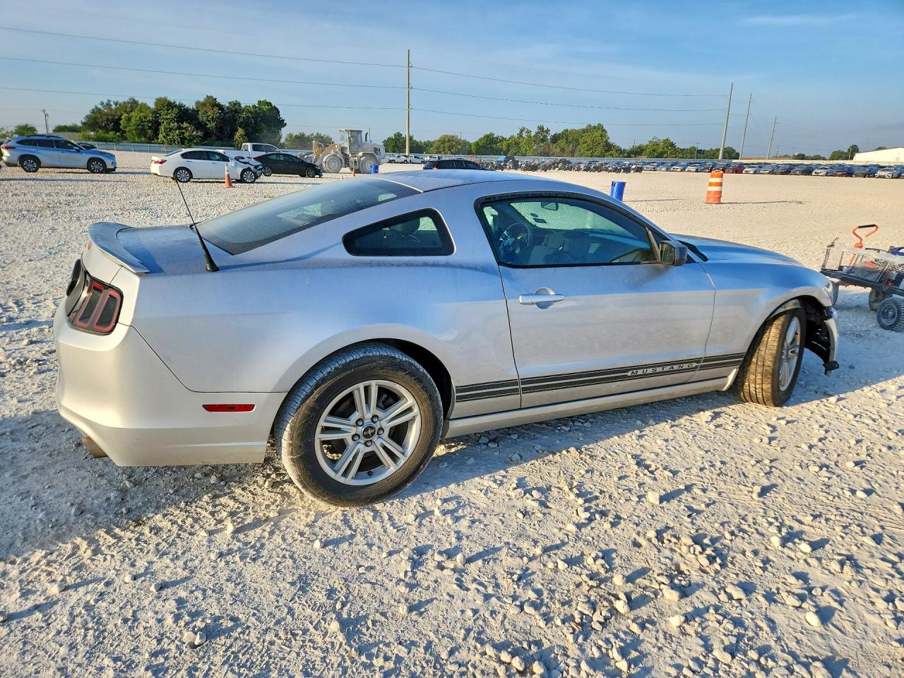 2013 Ford Mustang Silver vin: 1ZVBP8AM0D5200788