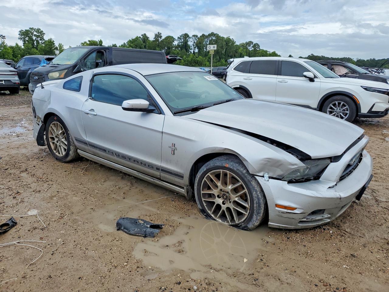 2013 Ford Mustang Silver vin: 1ZVBP8AM0D5218594