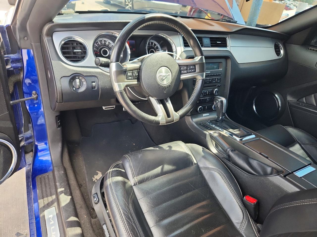 2013 Ford Mustang Blue vin: 1ZVBP8AM0D5251191