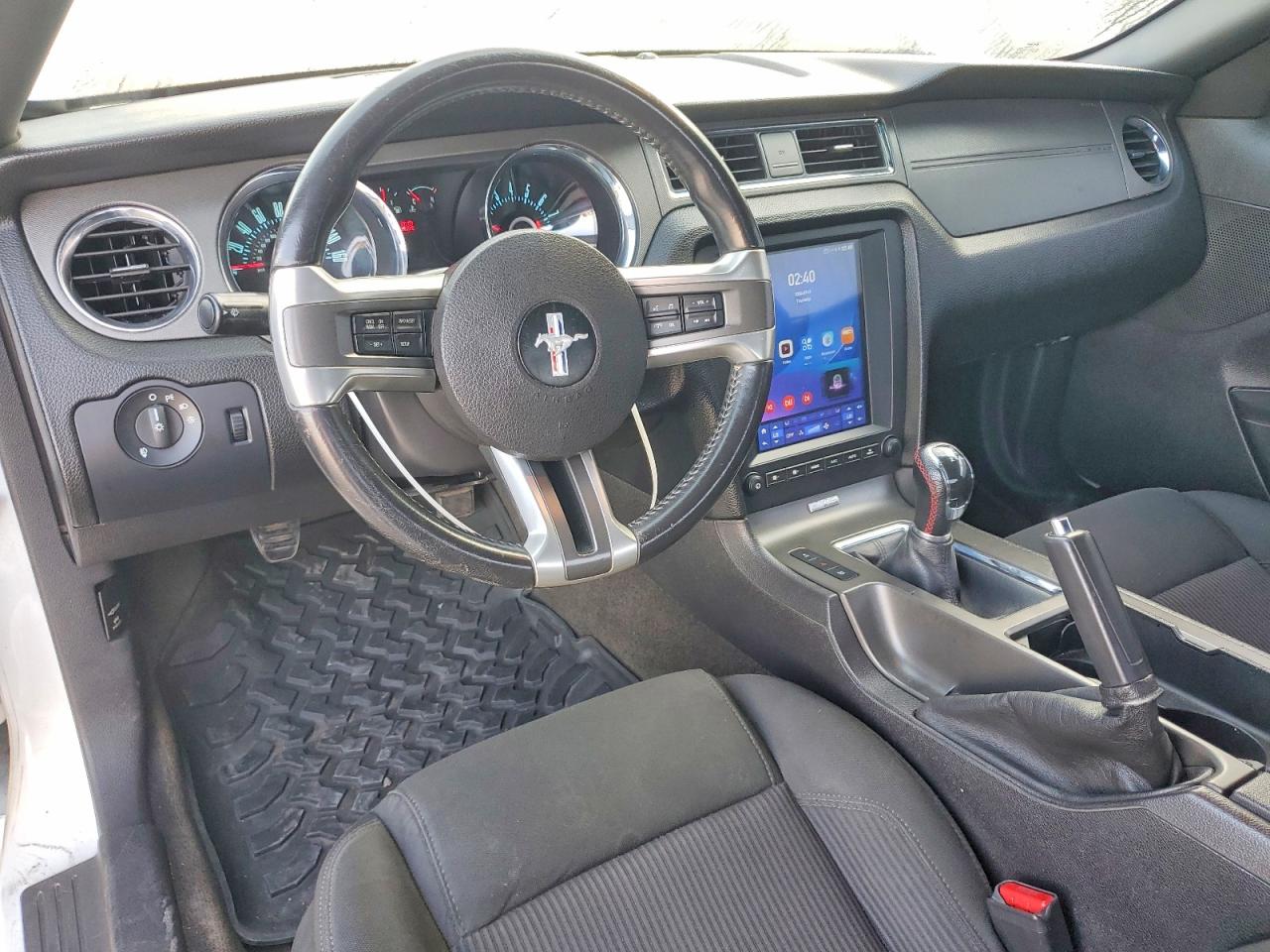 2013 Ford Mustang White vin: 1ZVBP8AM0D5261123