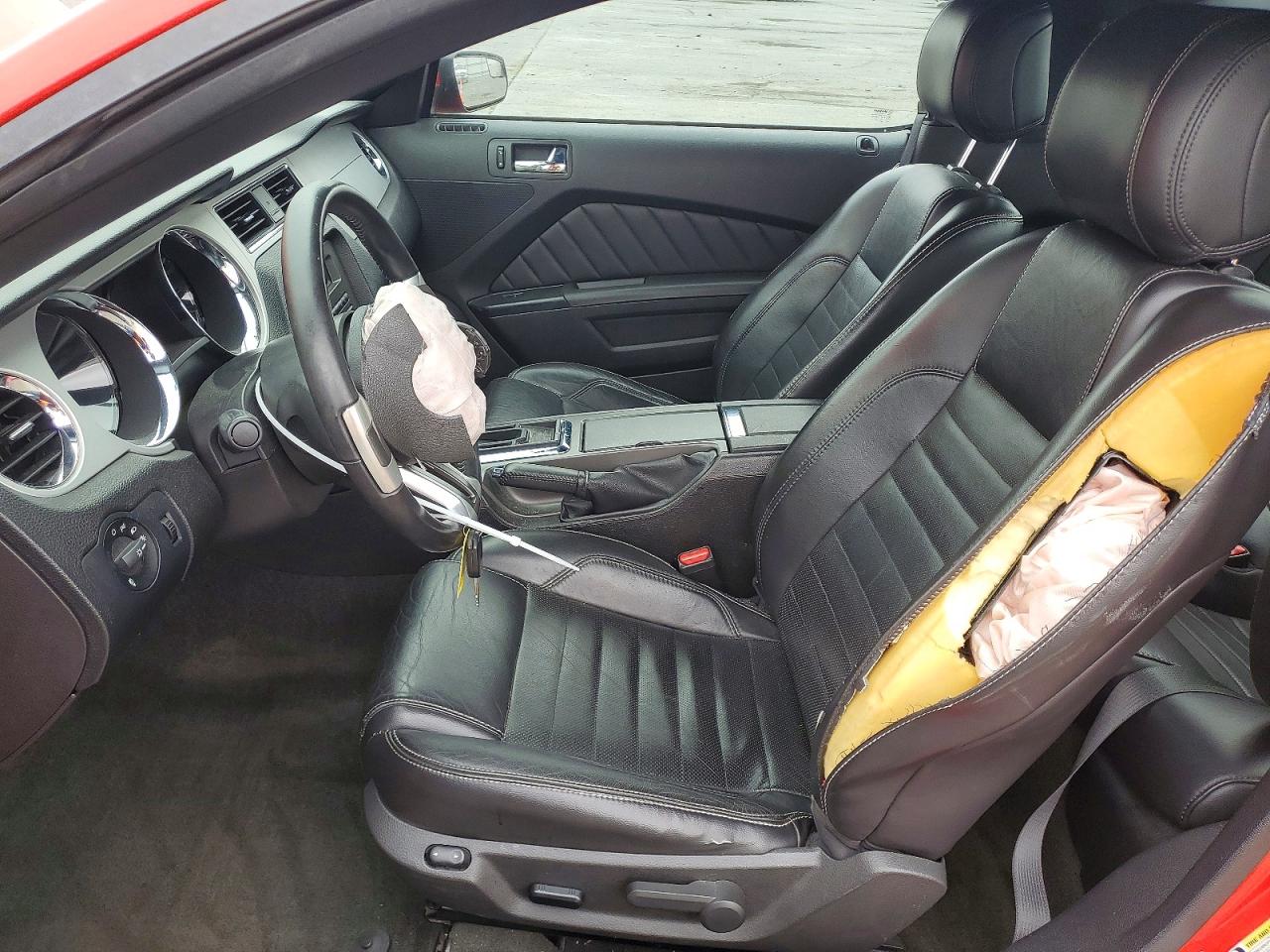 2013 Ford Mustang Красный vin: 1ZVBP8AM0D5280125