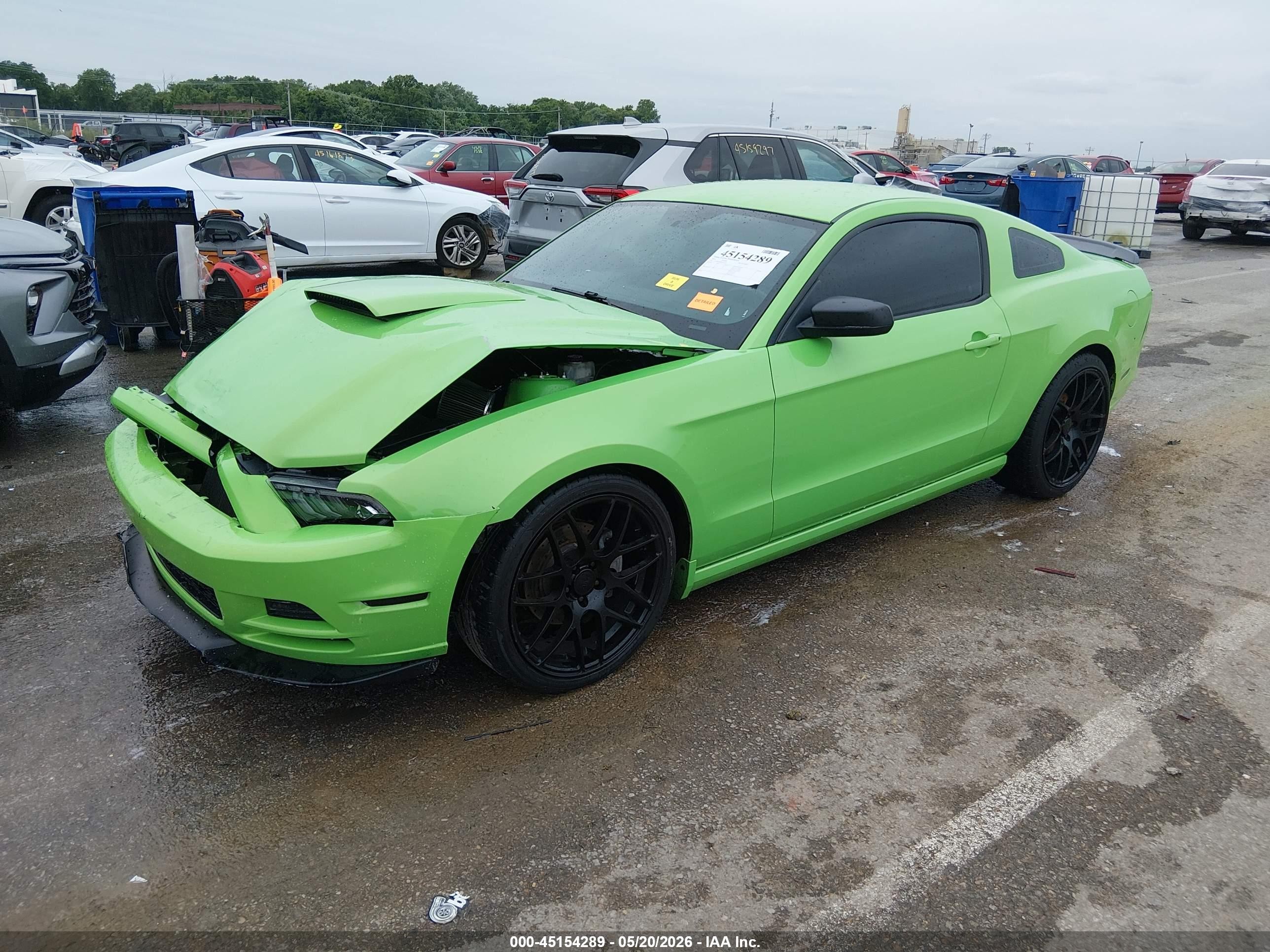 2014 Ford Mustang V6 Green vin: 1ZVBP8AM0E5224347