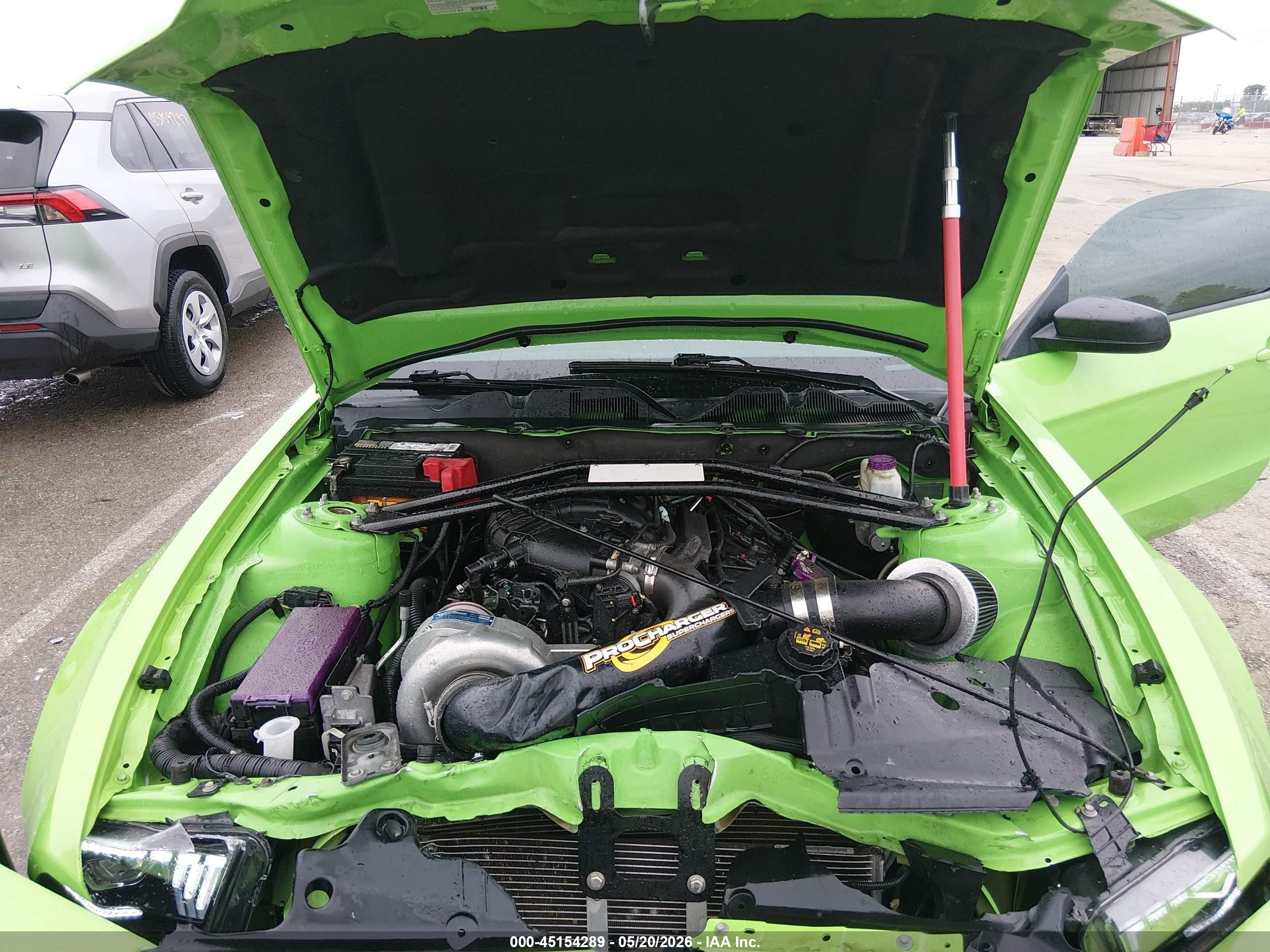 2014 Ford Mustang V6 Green vin: 1ZVBP8AM0E5224347