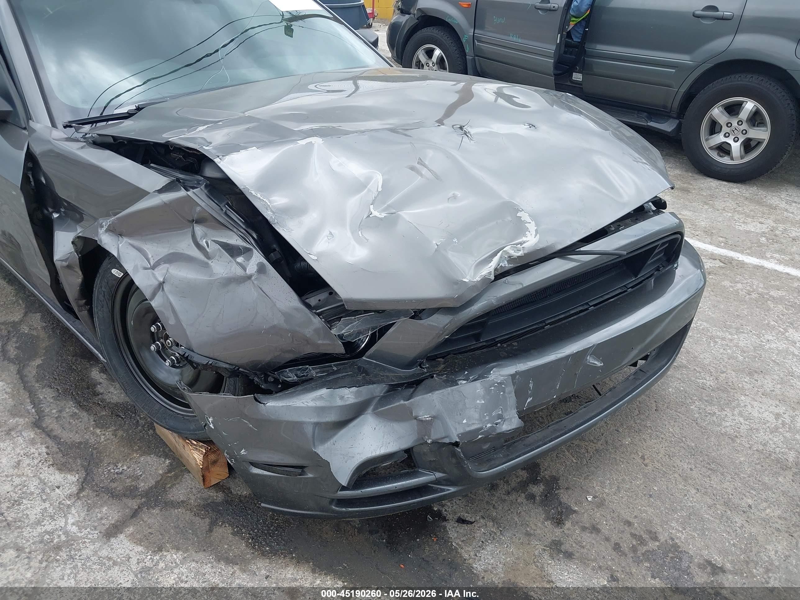 2014 Ford Mustang V6 Gray vin: 1ZVBP8AM0E5250270