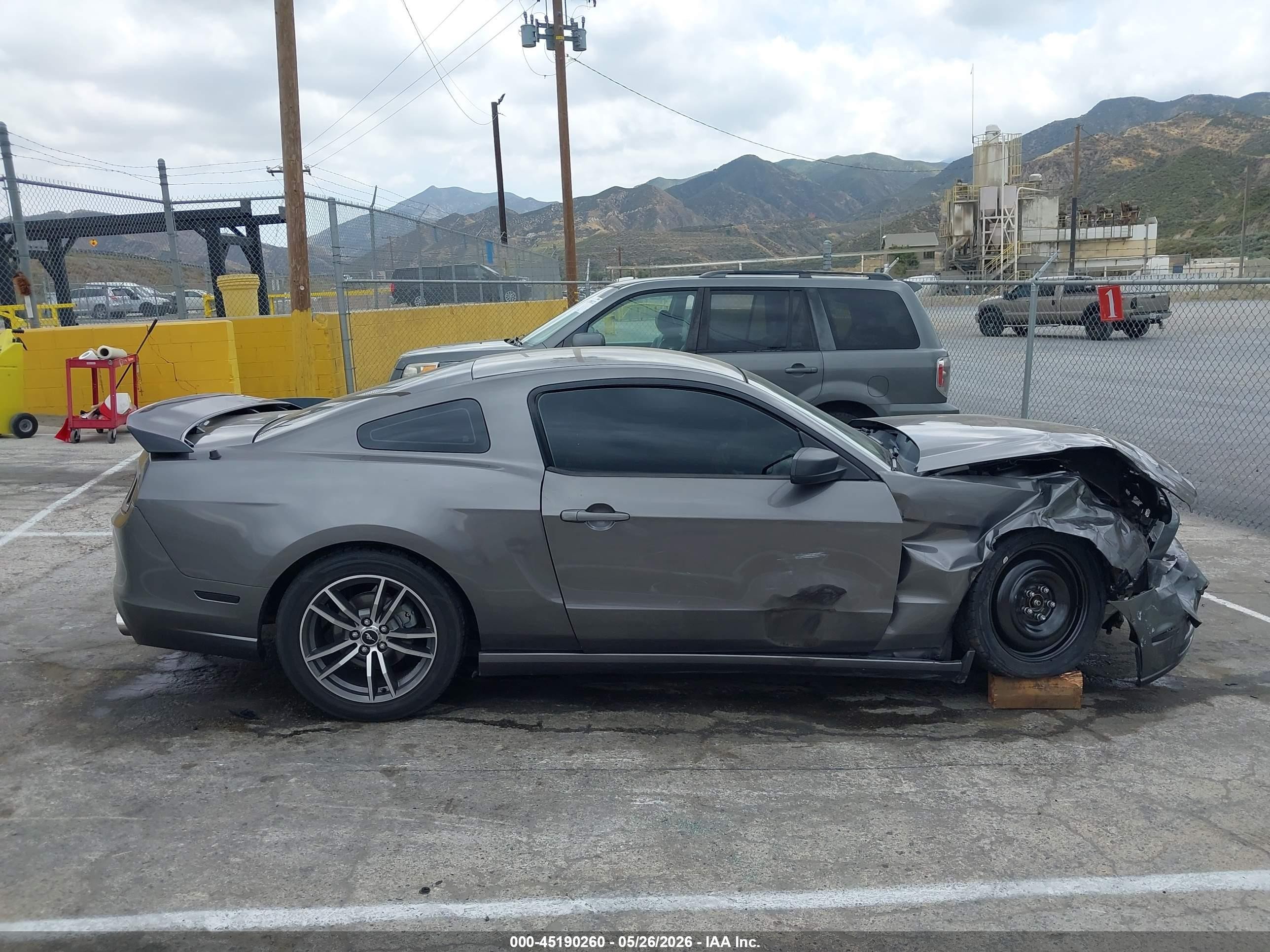 2014 Ford Mustang V6 Gray vin: 1ZVBP8AM0E5250270