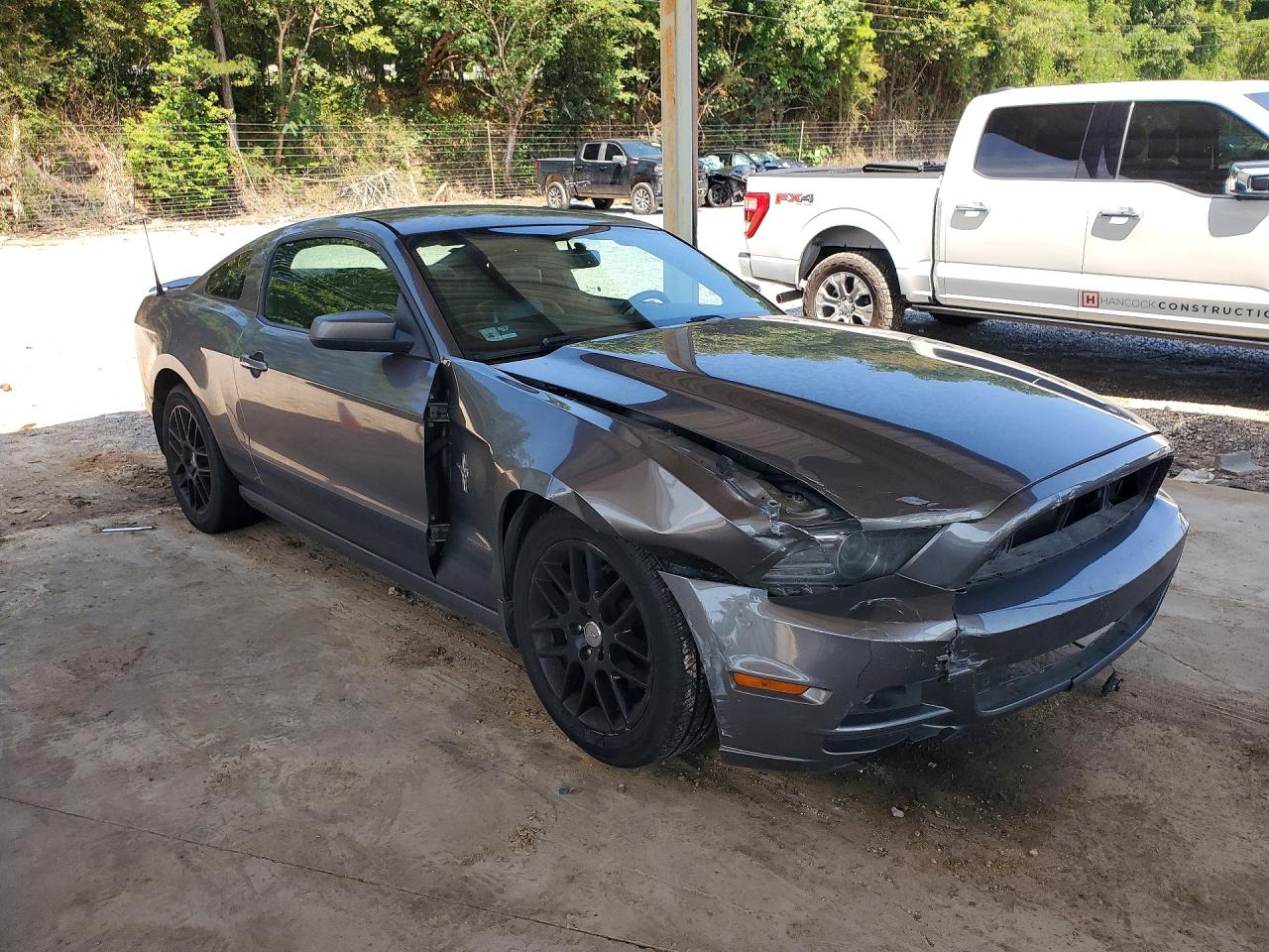 2014 Ford Mustang Gray vin: 1ZVBP8AM0E5265917