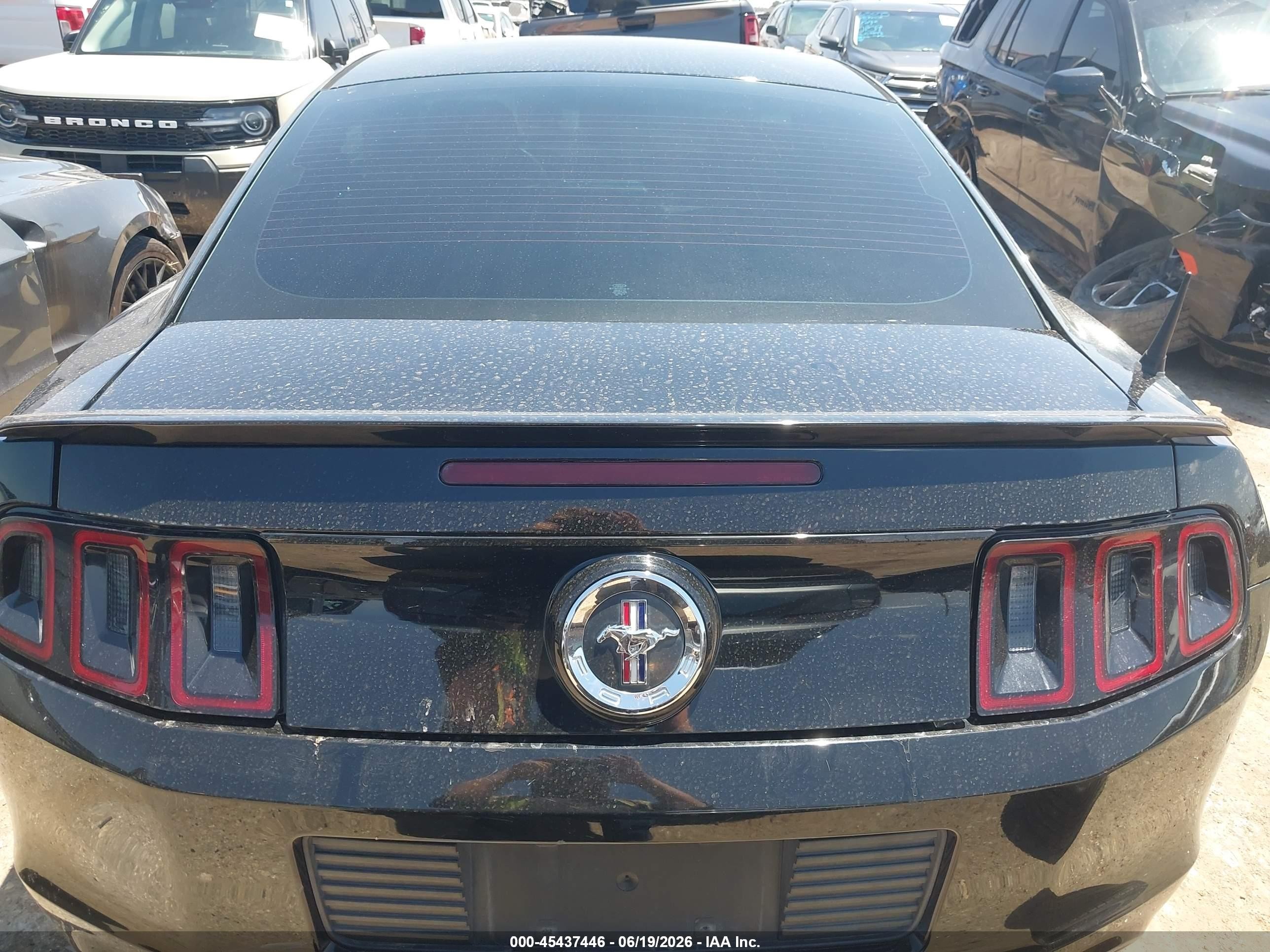 2014 Ford Mustang V6/v6 Premium Black vin: 1ZVBP8AM0E5266274