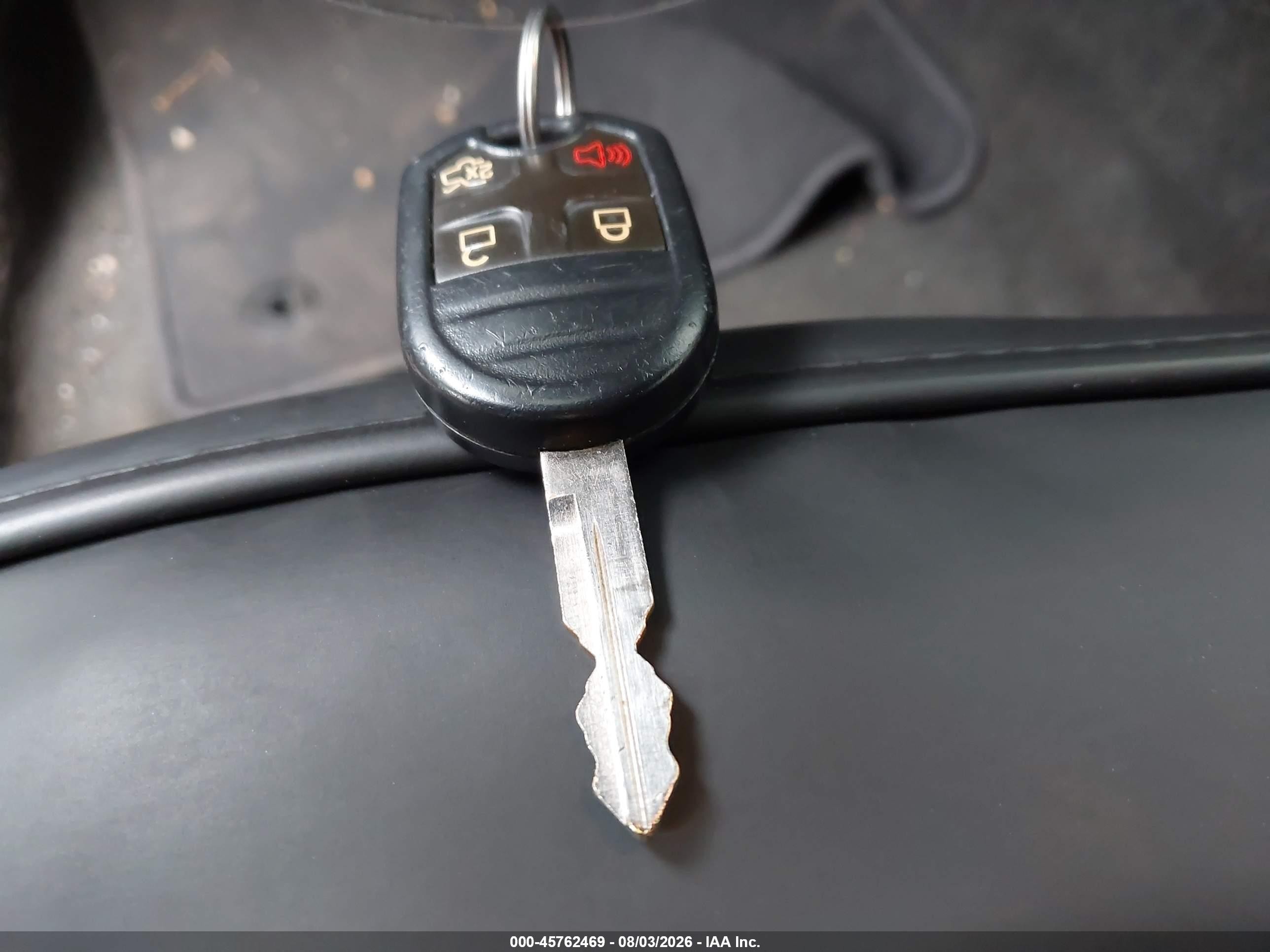2014 Ford Mustang V6 Red vin: 1ZVBP8AM0E5267926