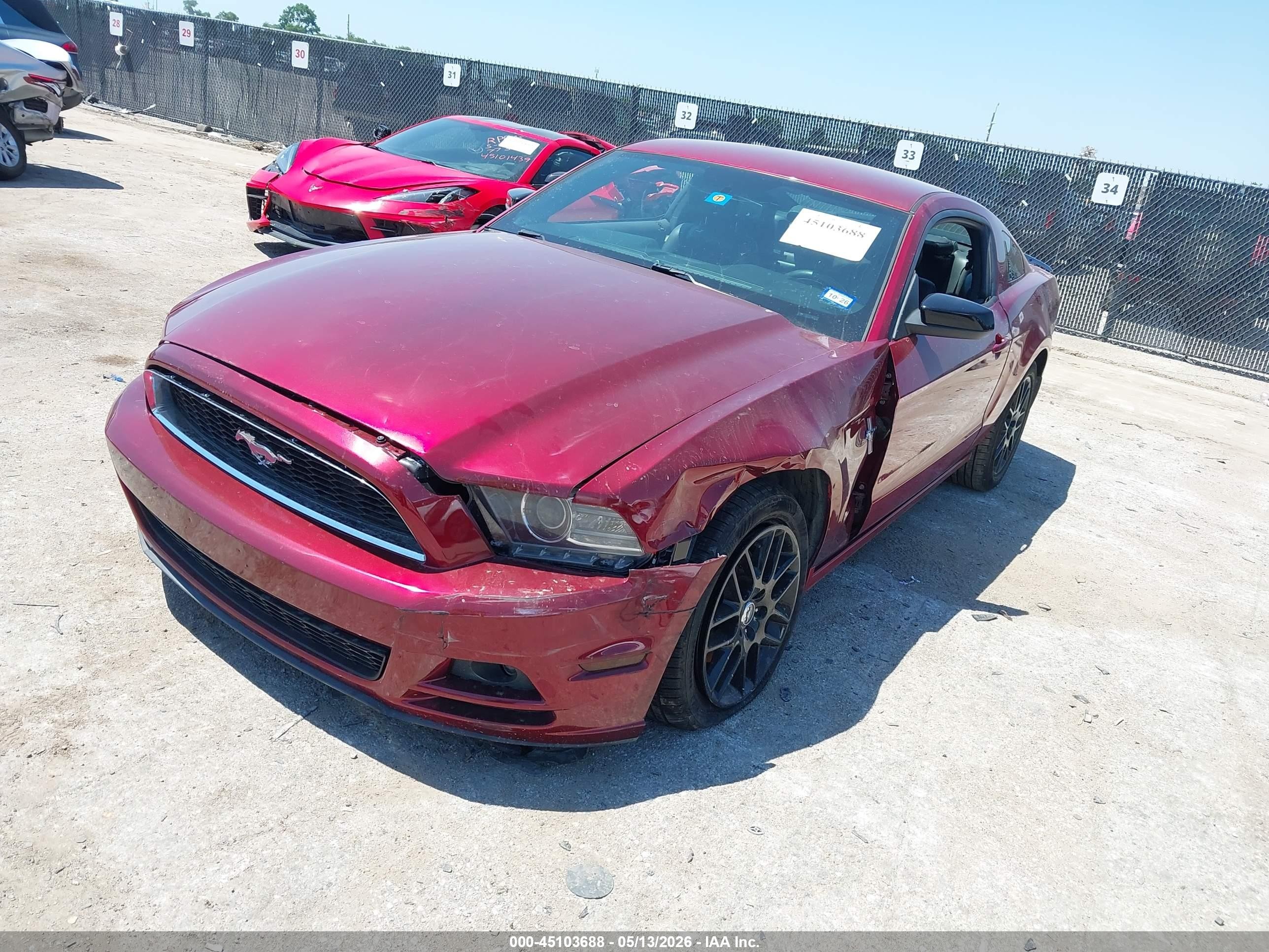 2014 Ford Mustang V6 Maroon vin: 1ZVBP8AM0E5274343