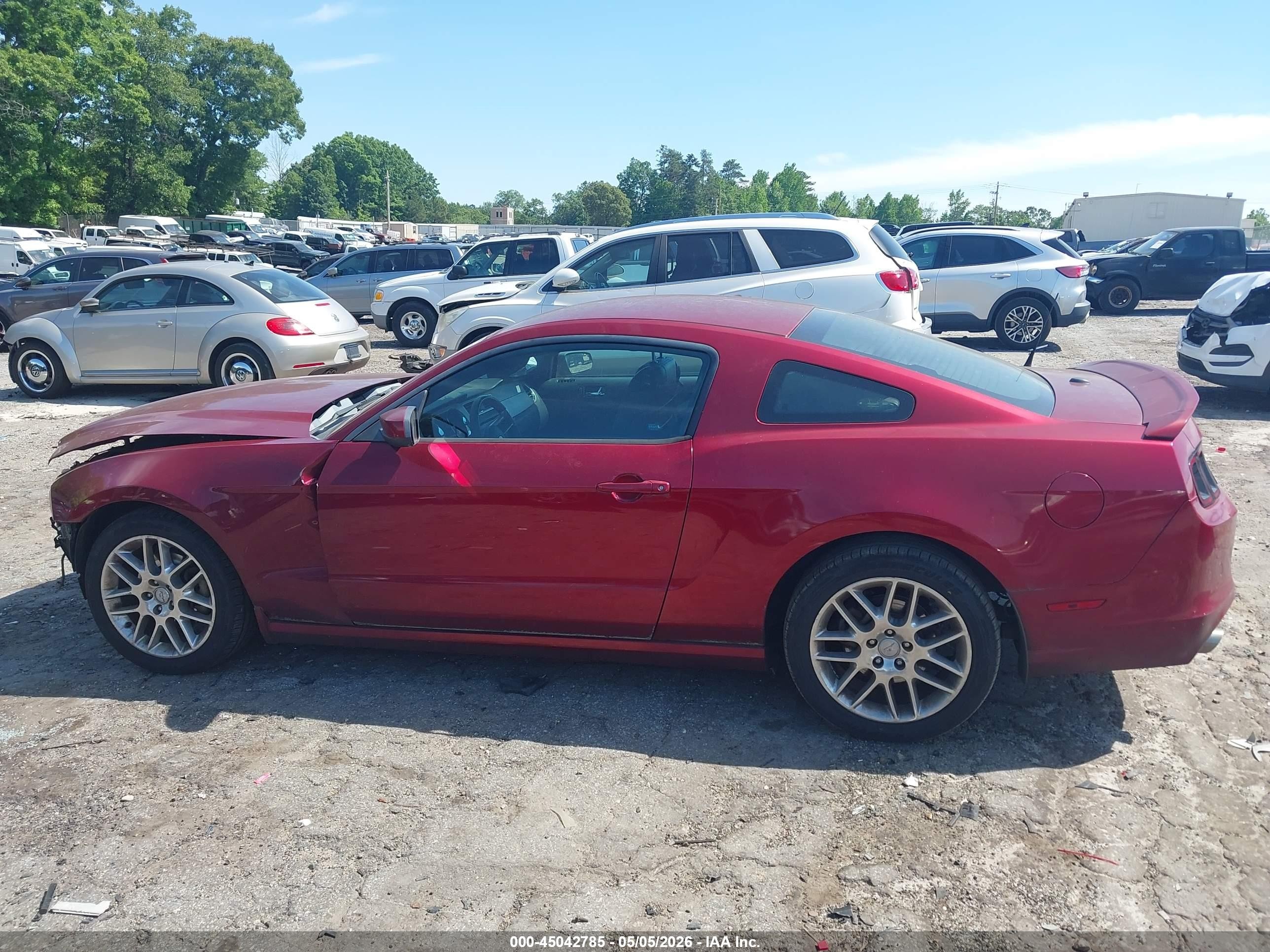 2014 Ford Mustang V6 Premium Maroon vin: 1ZVBP8AM0E5280708