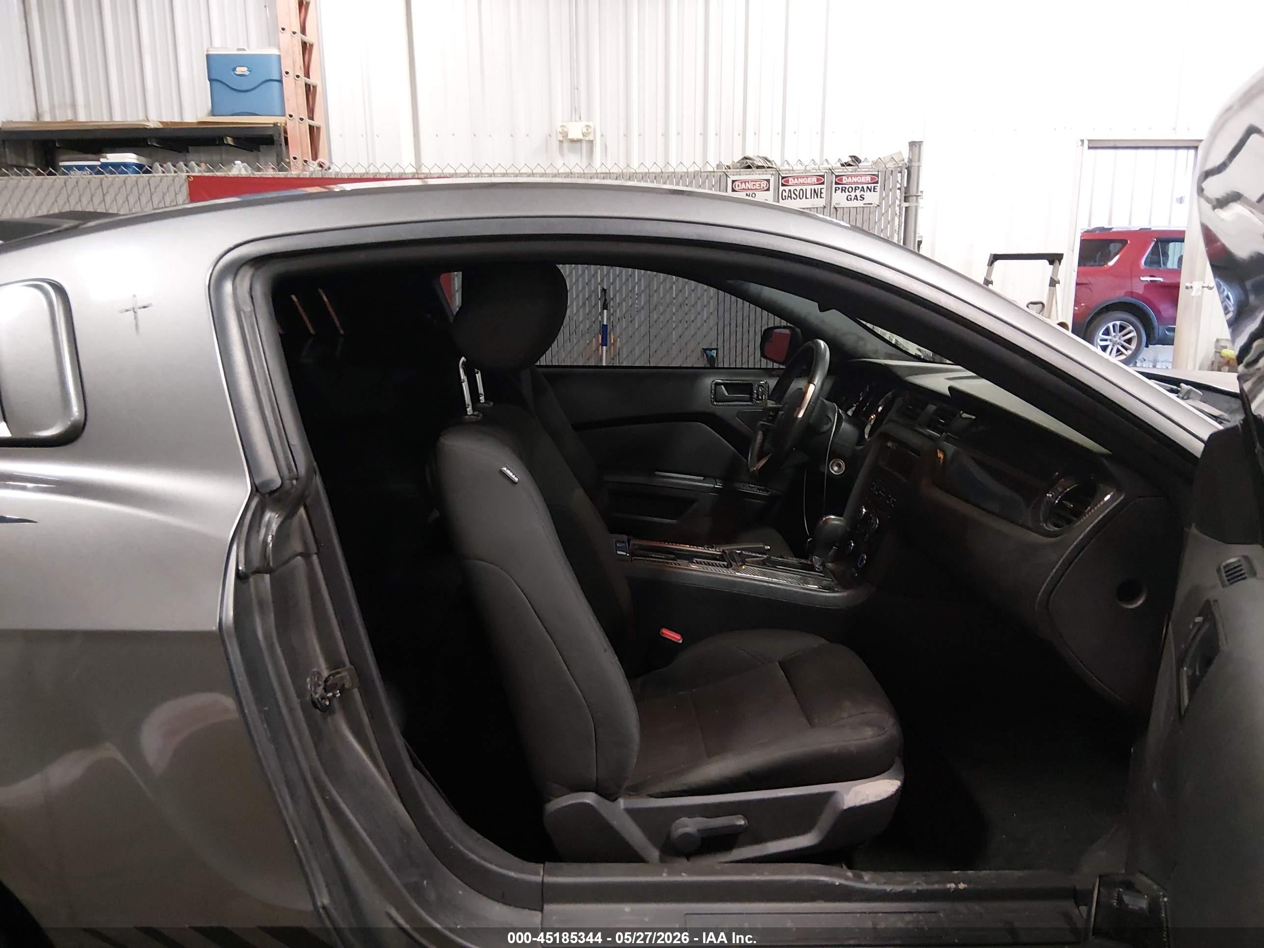 2014 Ford Mustang V6 Gray vin: 1ZVBP8AM0E5281115