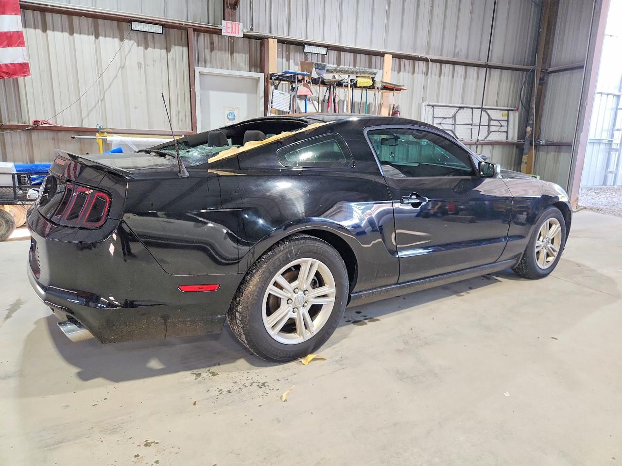 2014 Ford Mustang Black vin: 1ZVBP8AM0E5282362
