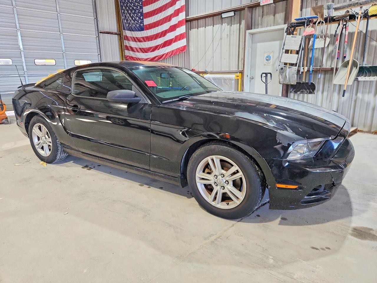 2014 Ford Mustang Black vin: 1ZVBP8AM0E5282362
