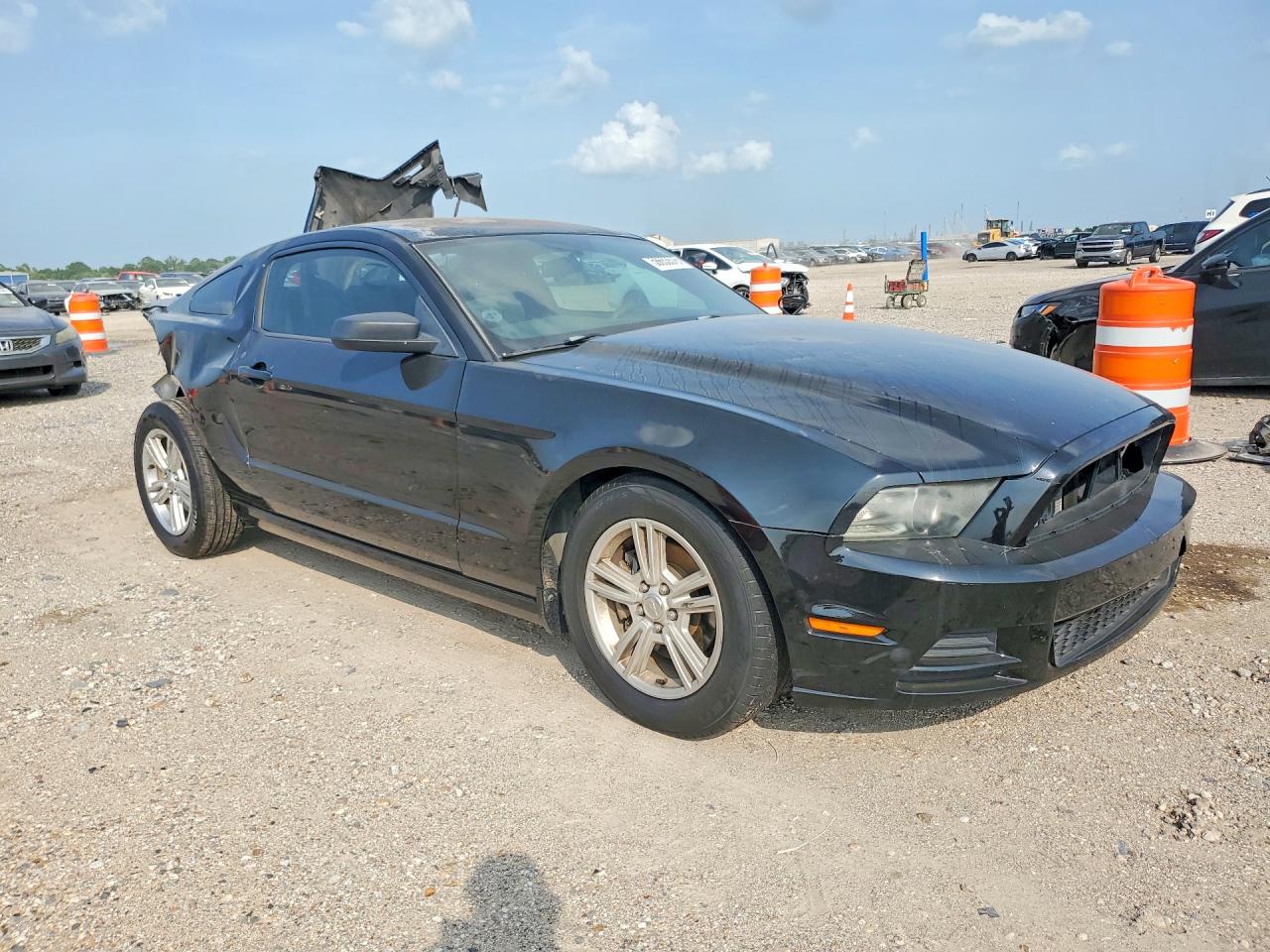 2014 Ford Mustang Black vin: 1ZVBP8AM0E5300911