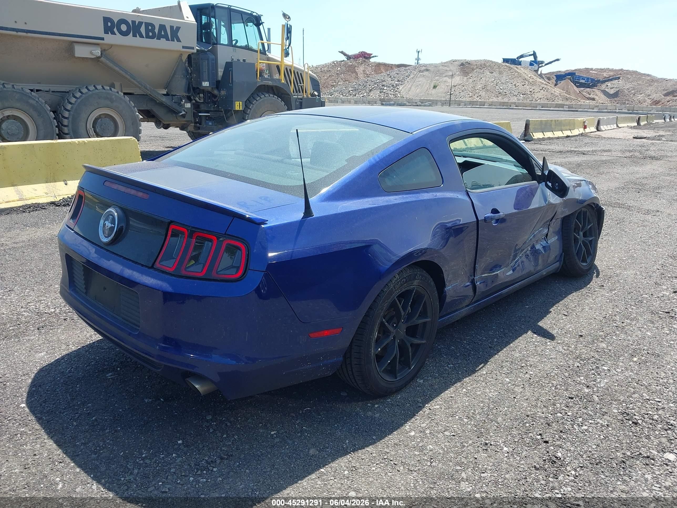 2014 Ford Mustang V6 Blue vin: 1ZVBP8AM0E5319779