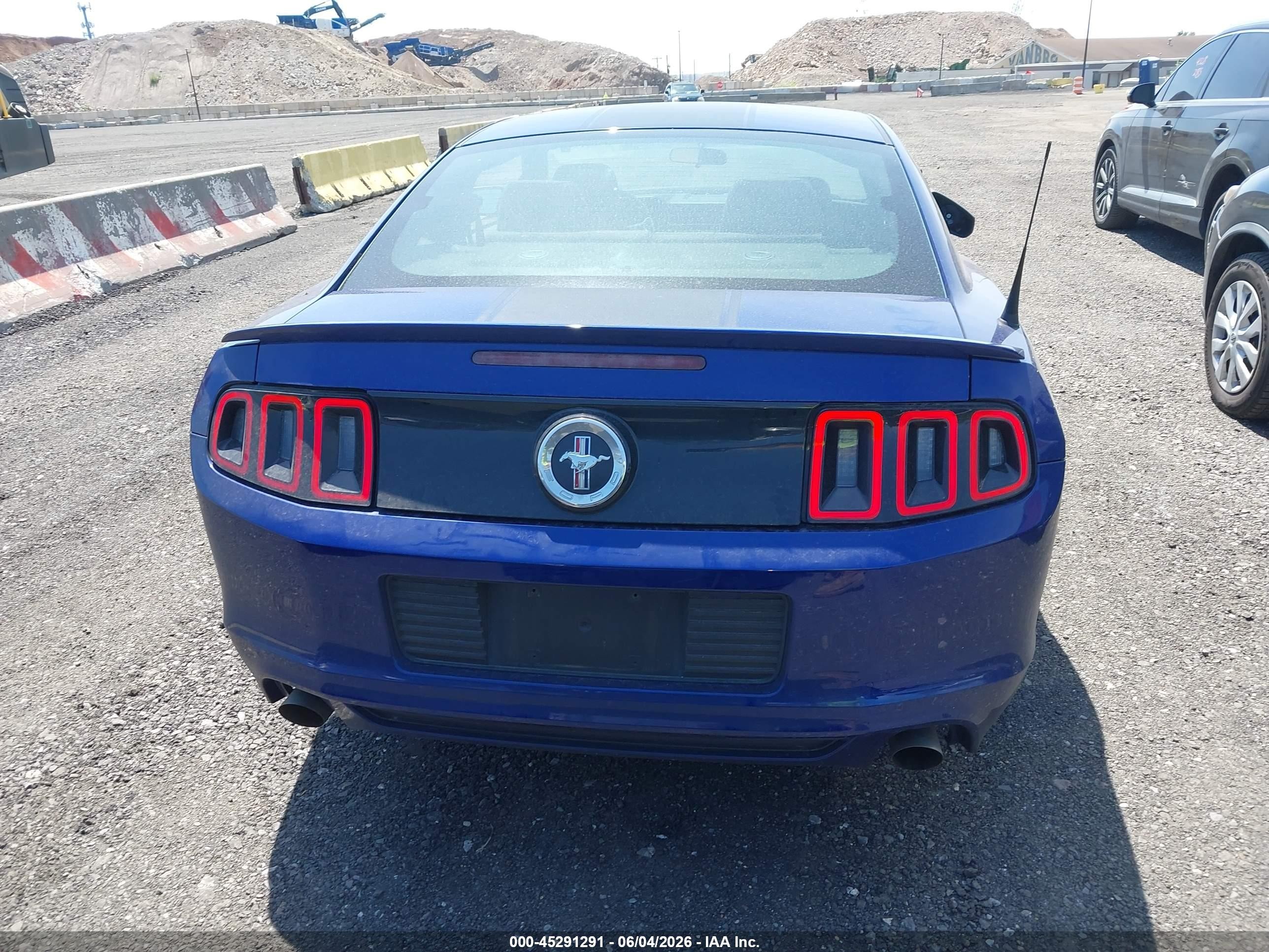 2014 Ford Mustang V6 Blue vin: 1ZVBP8AM0E5319779