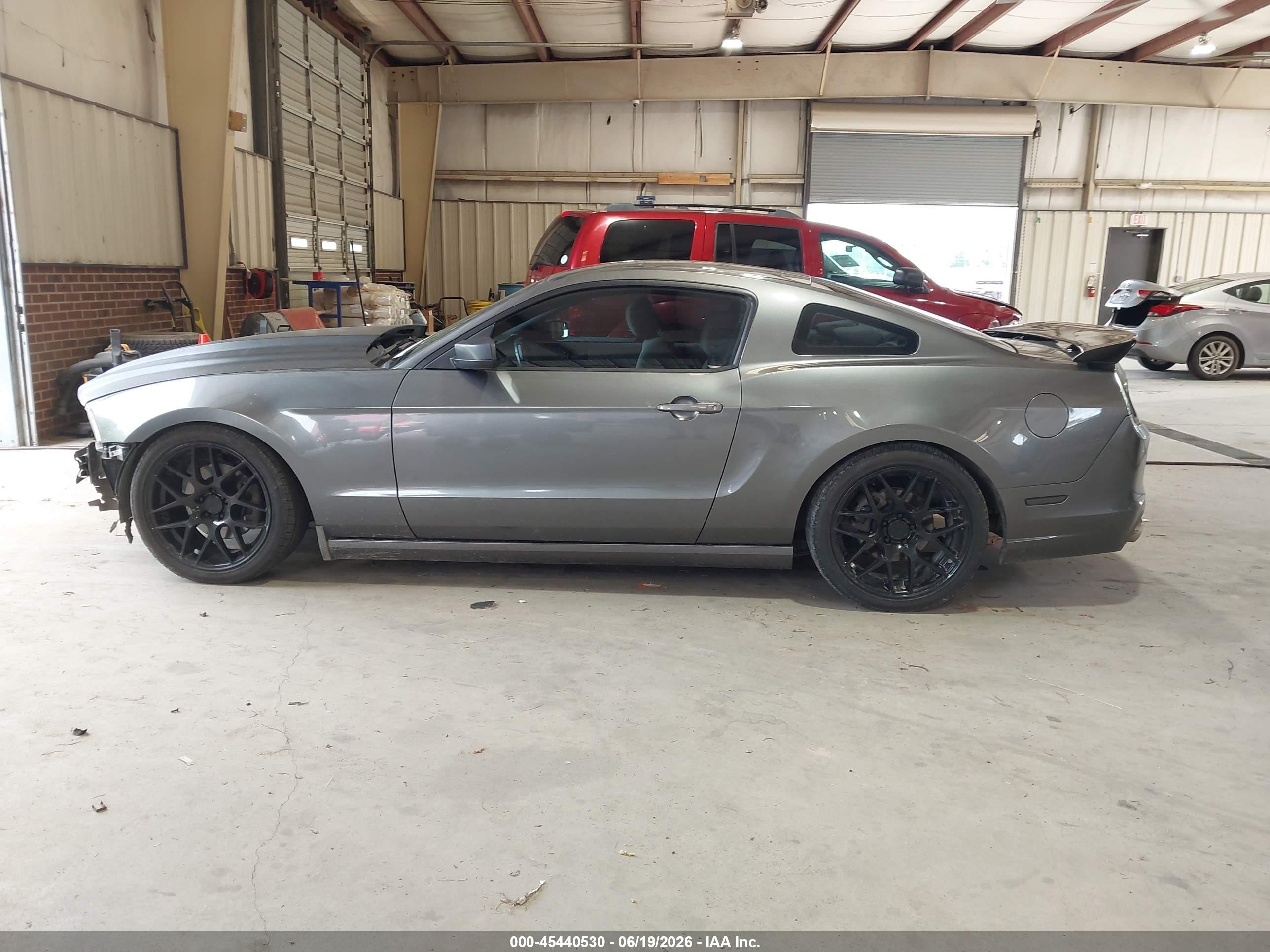 2014 Ford Mustang V6 Gray vin: 1ZVBP8AM0E5324643