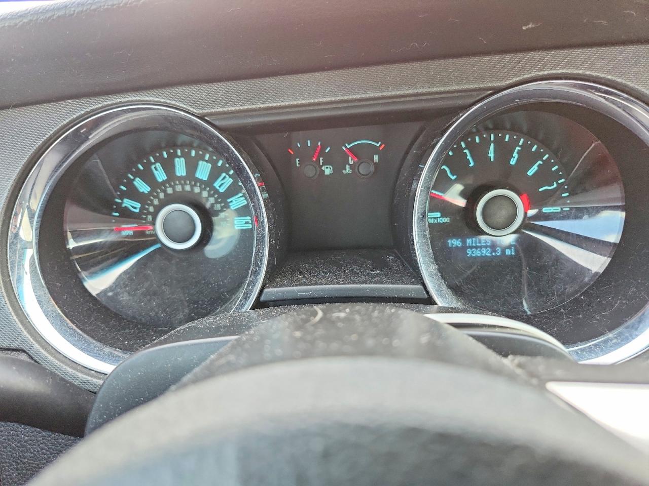 2014 Ford Mustang Maroon vin: 1ZVBP8AM0E5332614