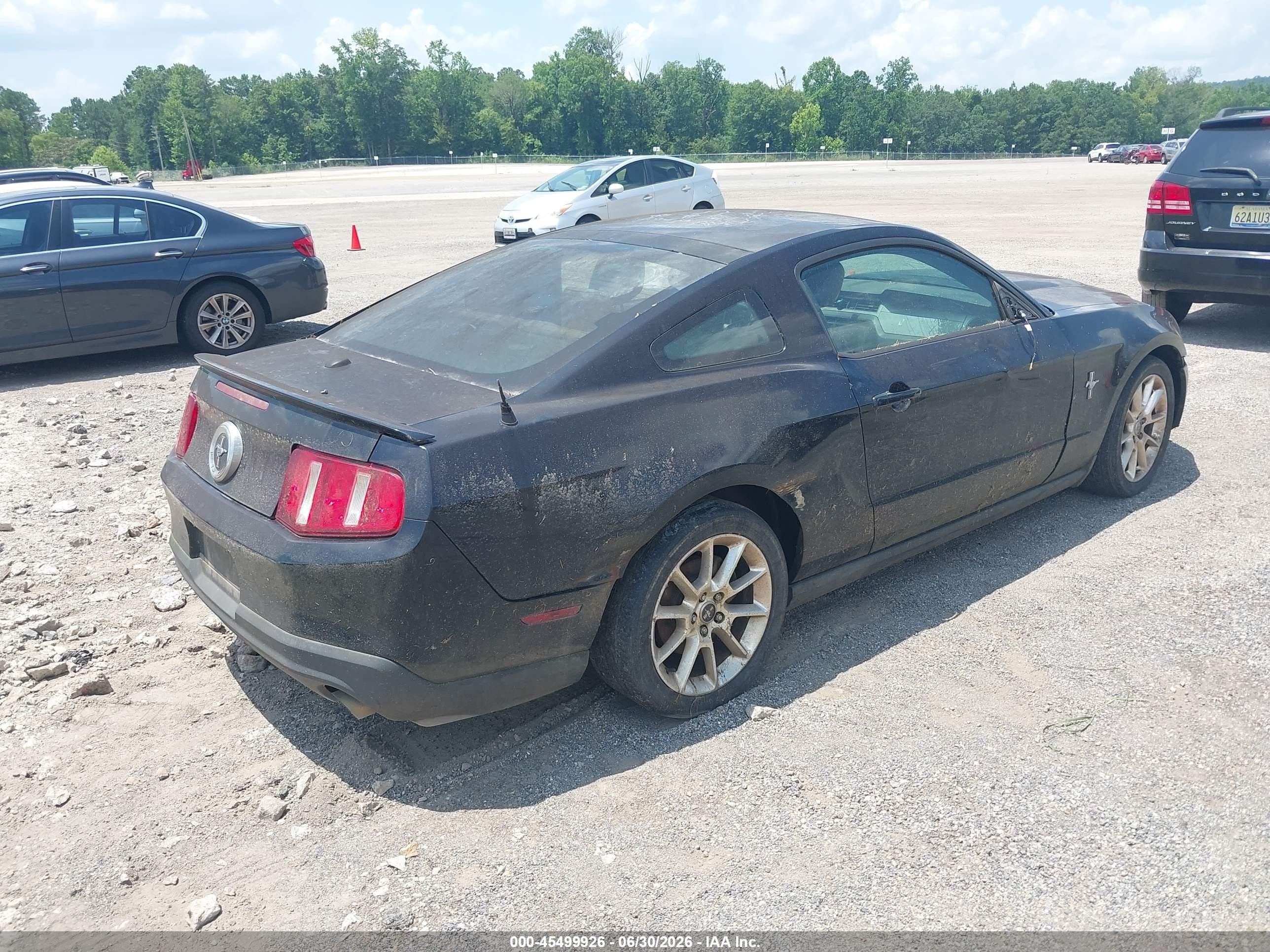 2011 Ford Mustang V6/v6 Premium Black vin: 1ZVBP8AM1B5101507