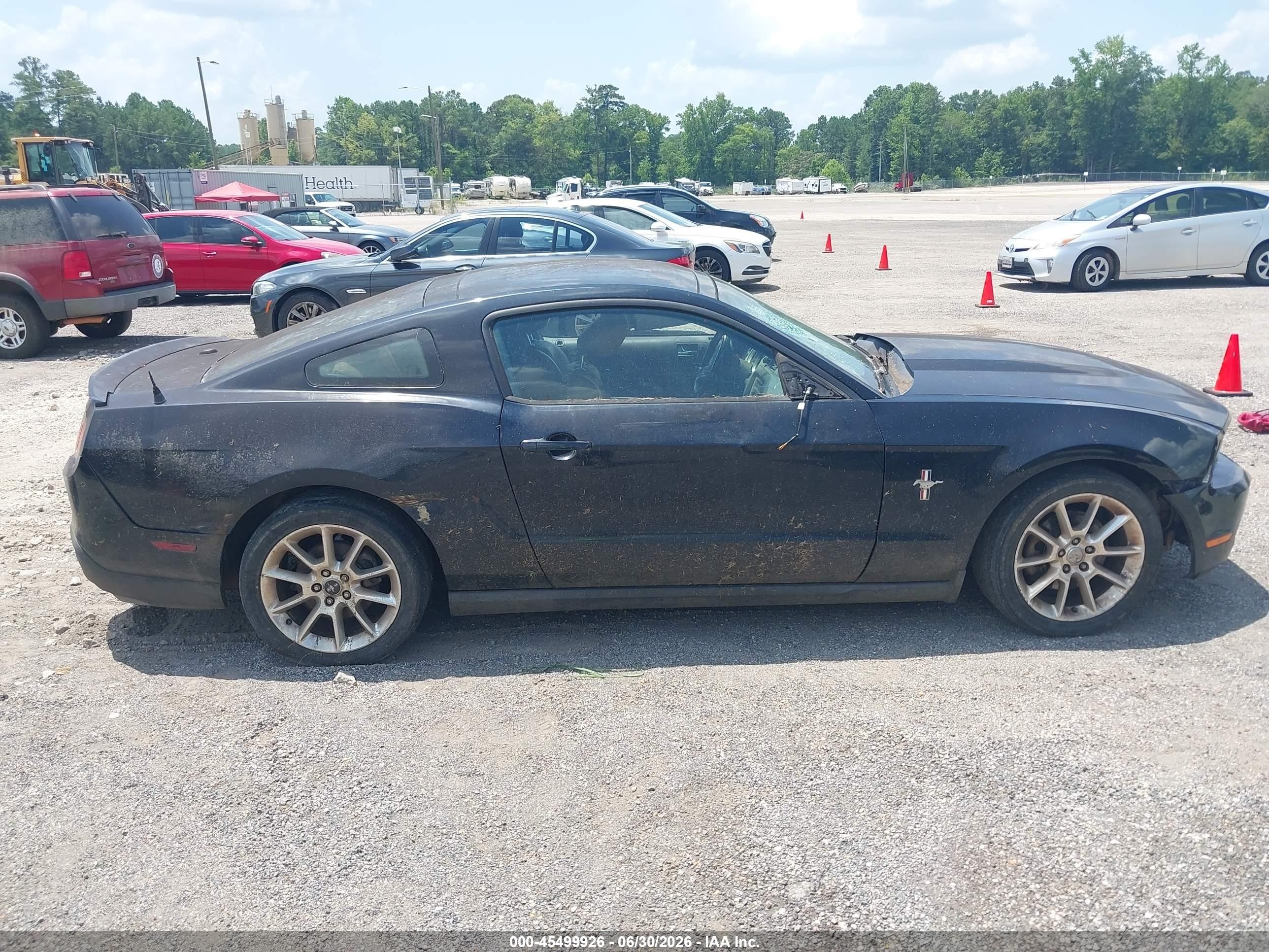 2011 Ford Mustang V6/v6 Premium Black vin: 1ZVBP8AM1B5101507