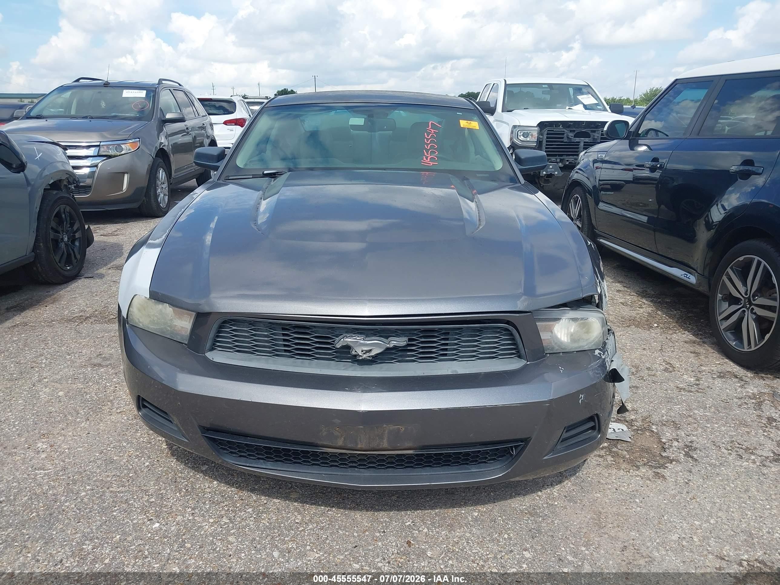 2011 Ford Mustang V6/v6 Premium Gray vin: 1ZVBP8AM1B5111390