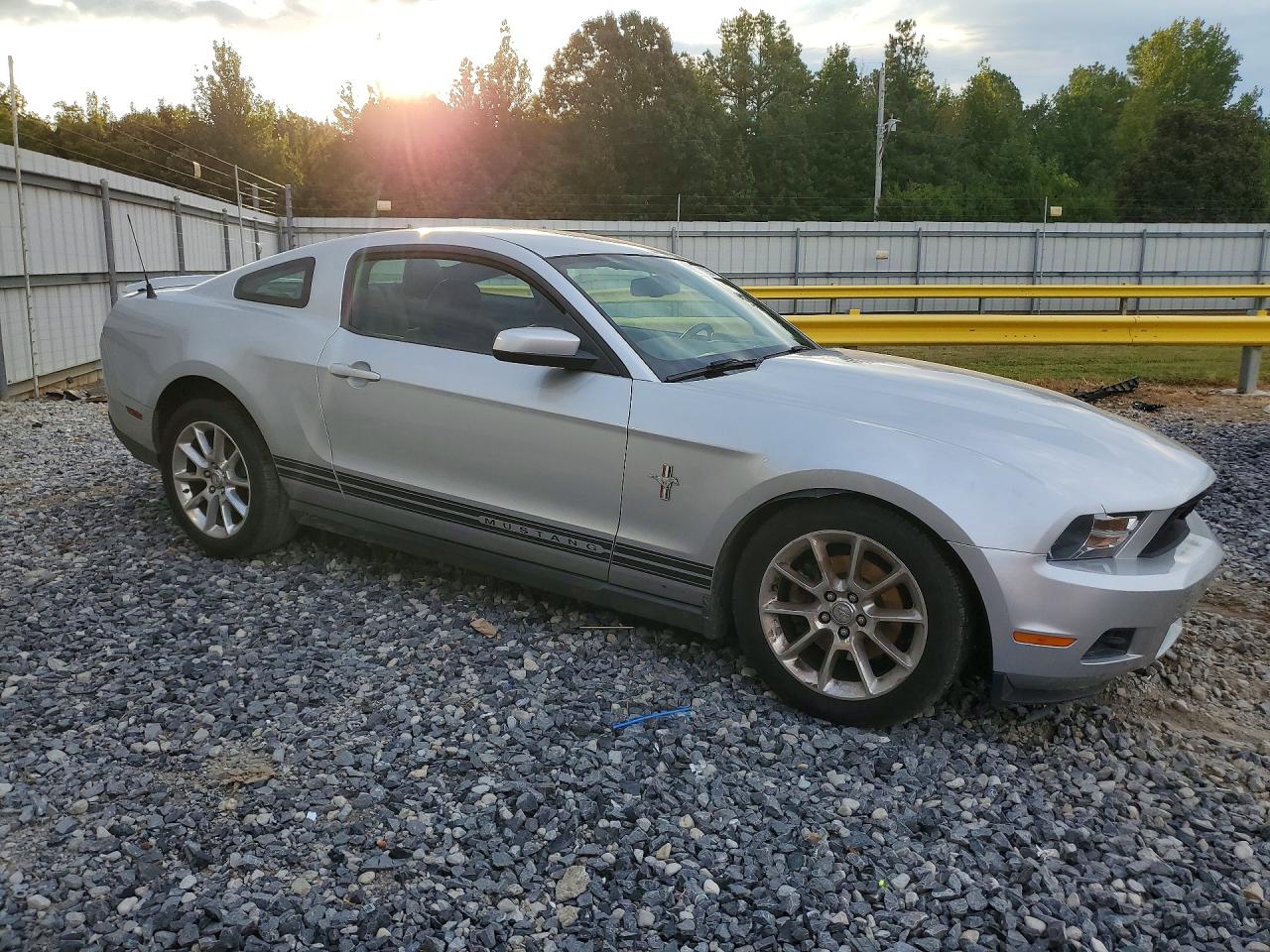 2011 Ford Mustang Silver vin: 1ZVBP8AM1B5149086