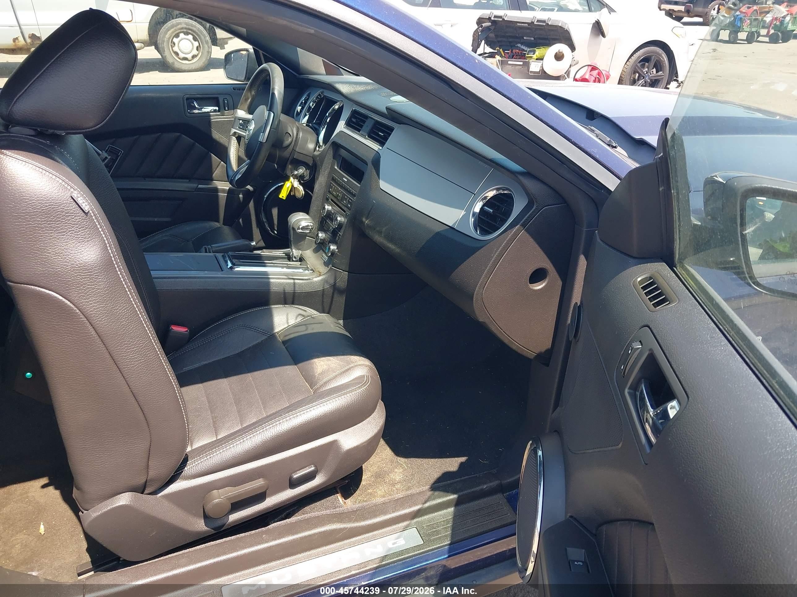 2011 Ford Mustang V6 Premium Blue vin: 1ZVBP8AM1B5155874