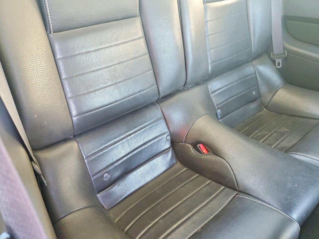 2012 Ford Mustang Черный vin: 1ZVBP8AM1C5205996