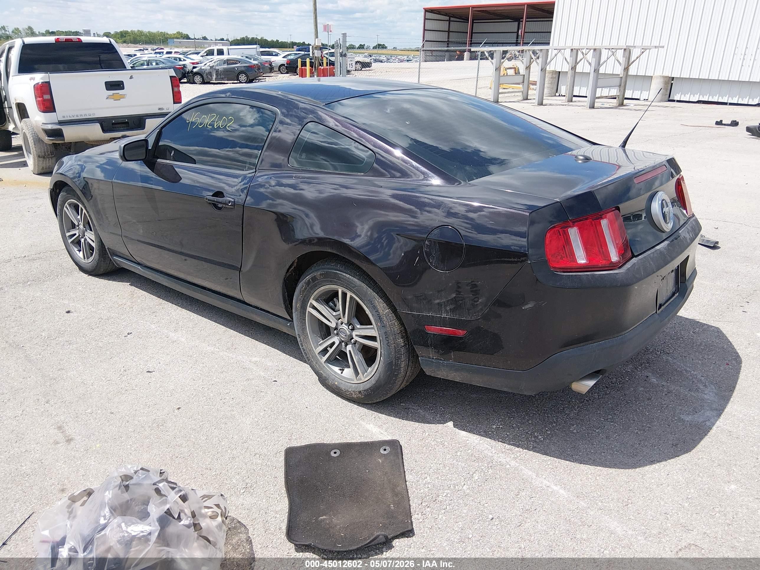 2012 Ford Mustang V6 Premium Black vin: 1ZVBP8AM1C5207232