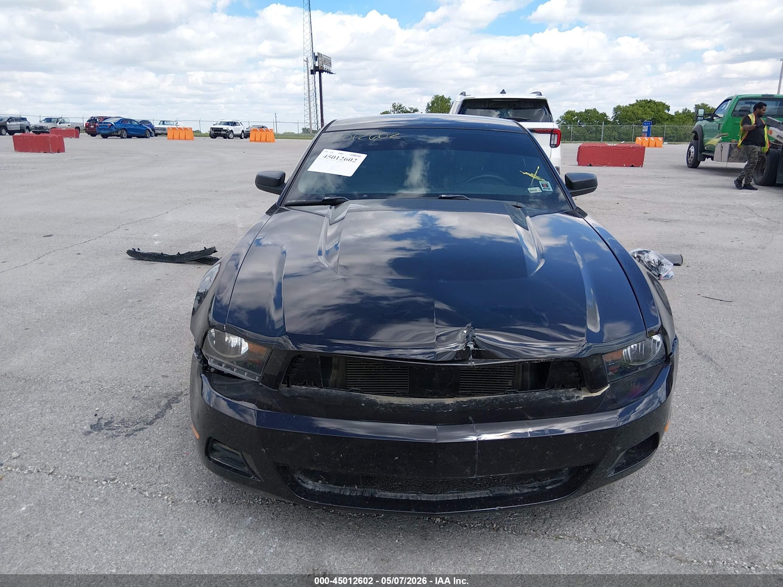 2012 Ford Mustang V6 Premium Black vin: 1ZVBP8AM1C5207232