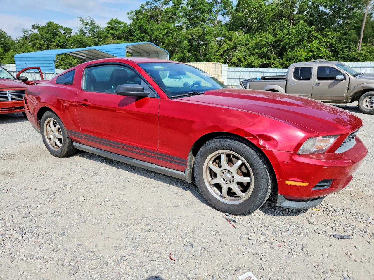 2012 Ford Mustang Base Red vin: 1ZVBP8AM1C5207716