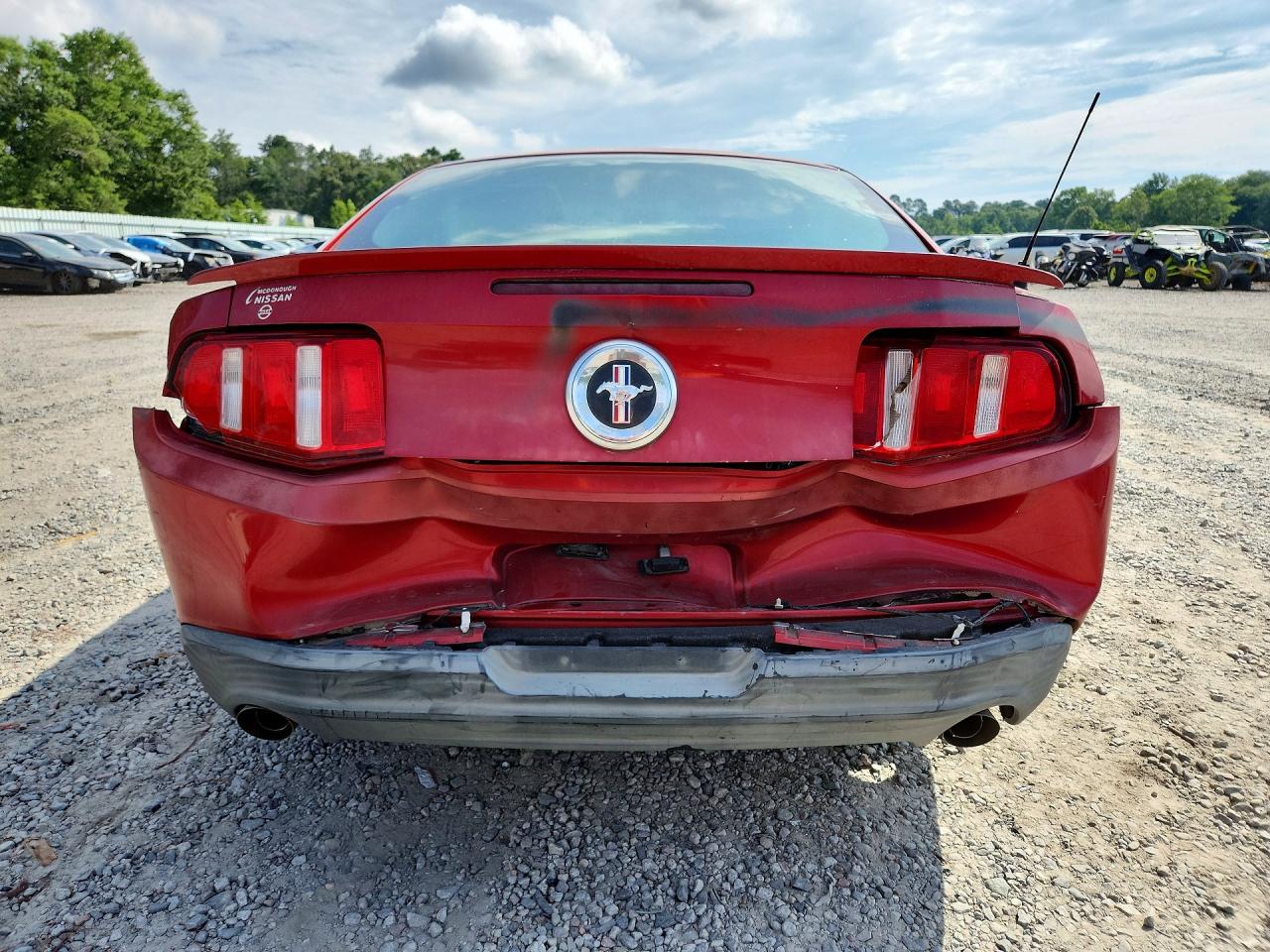 2012 Ford Mustang Base Red vin: 1ZVBP8AM1C5207716