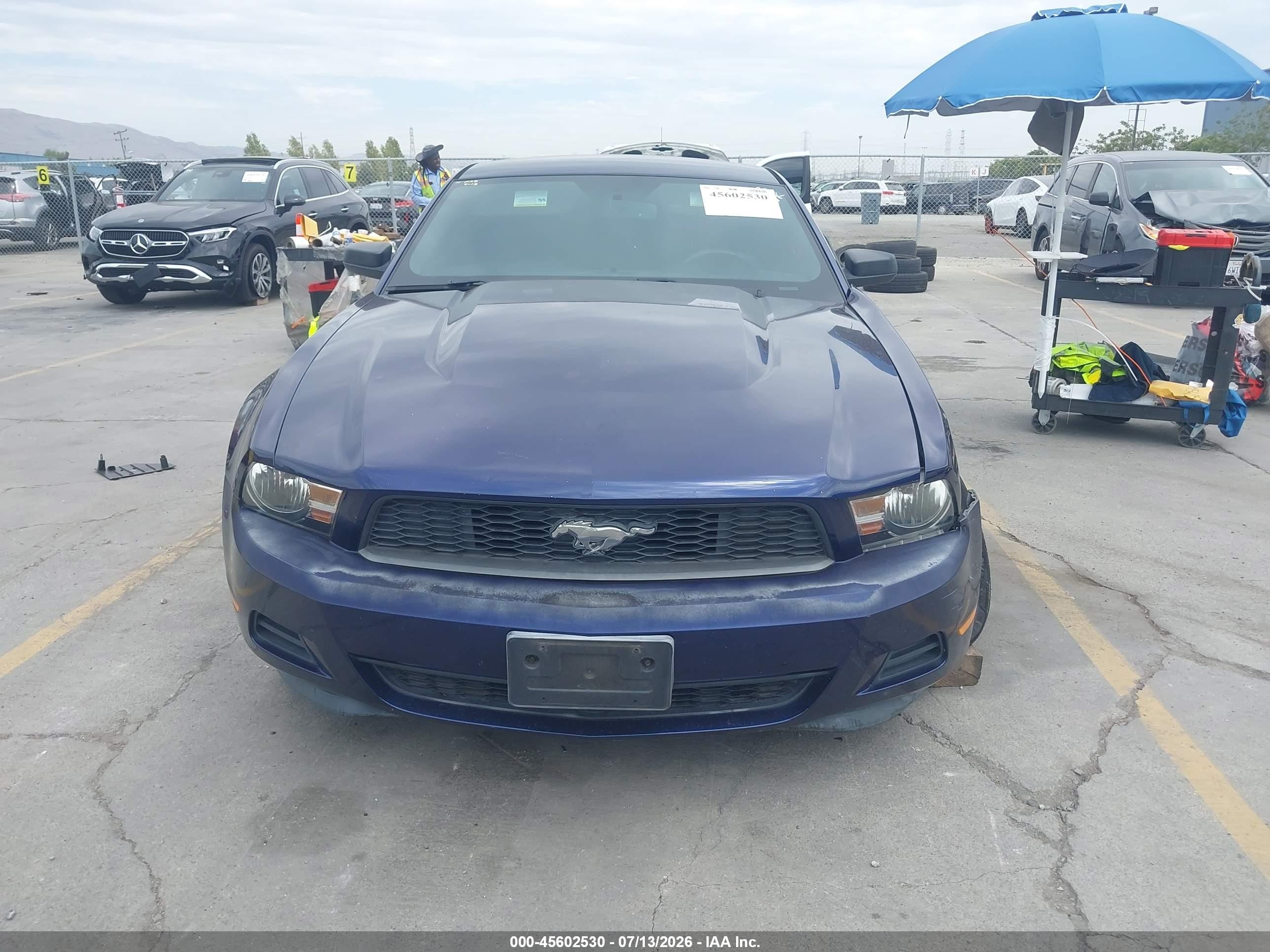 2012 Ford Mustang V6 Premium Blue vin: 1ZVBP8AM1C5210339