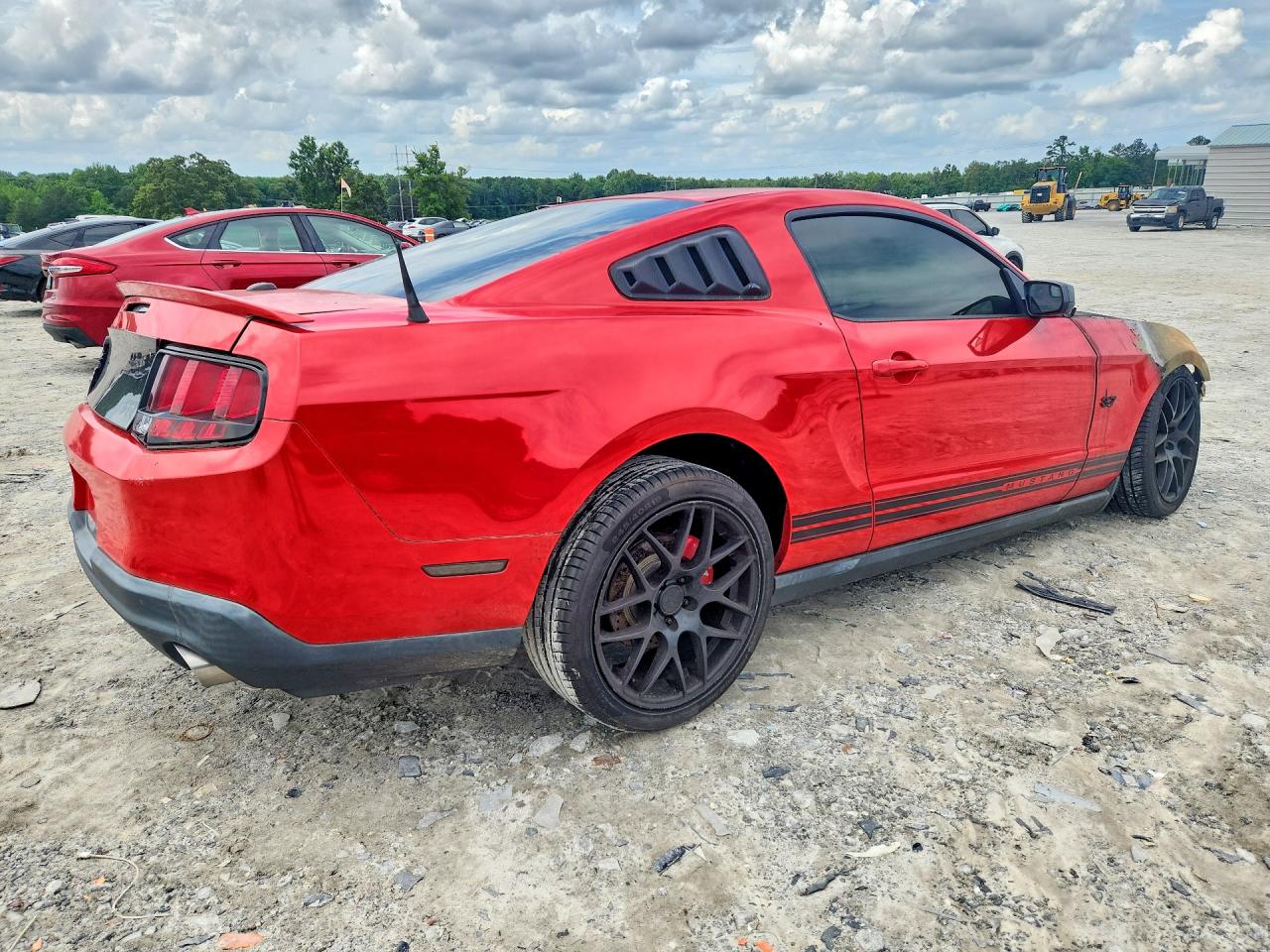 2012 Ford Mustang Red vin: 1ZVBP8AM1C5242451