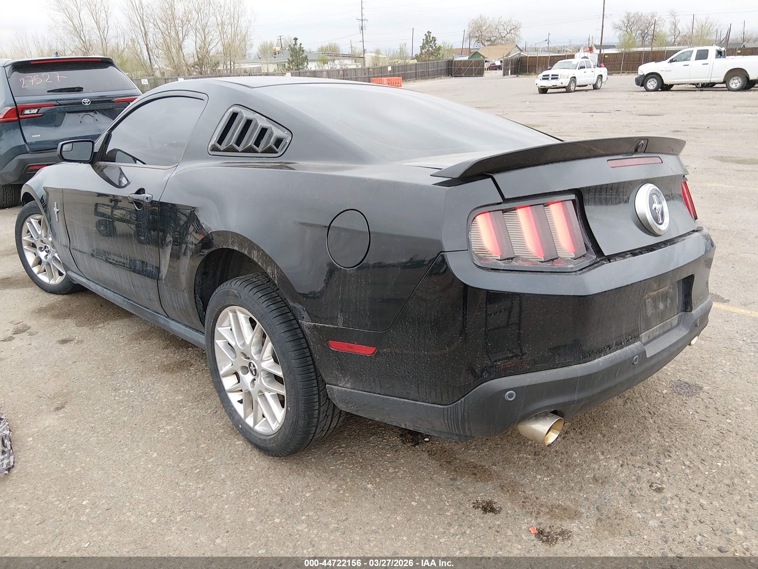 2012 Ford Mustang V6 Premium Black vin: 1ZVBP8AM1C5259248