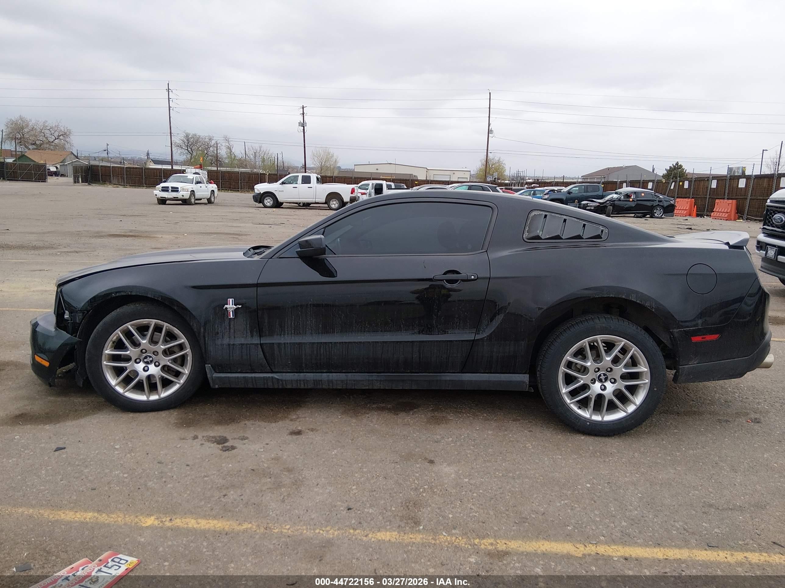 2012 Ford Mustang V6 Premium Black vin: 1ZVBP8AM1C5259248