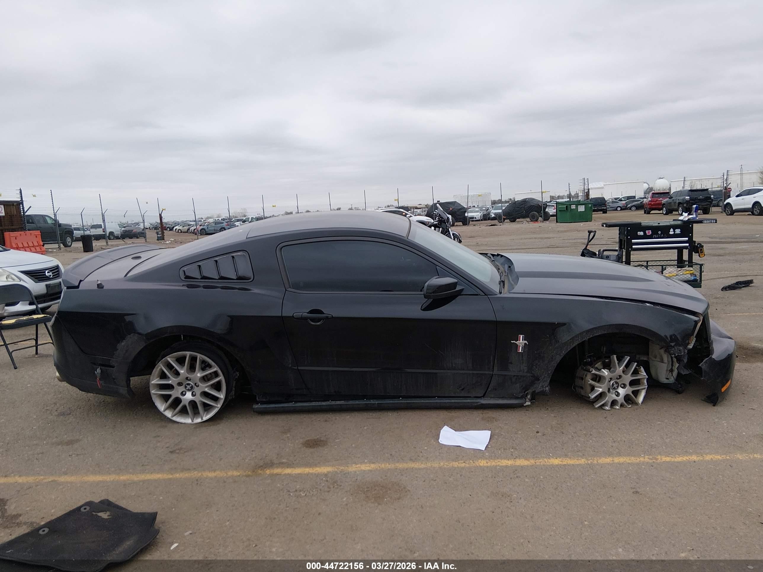 2012 Ford Mustang V6 Premium Black vin: 1ZVBP8AM1C5259248