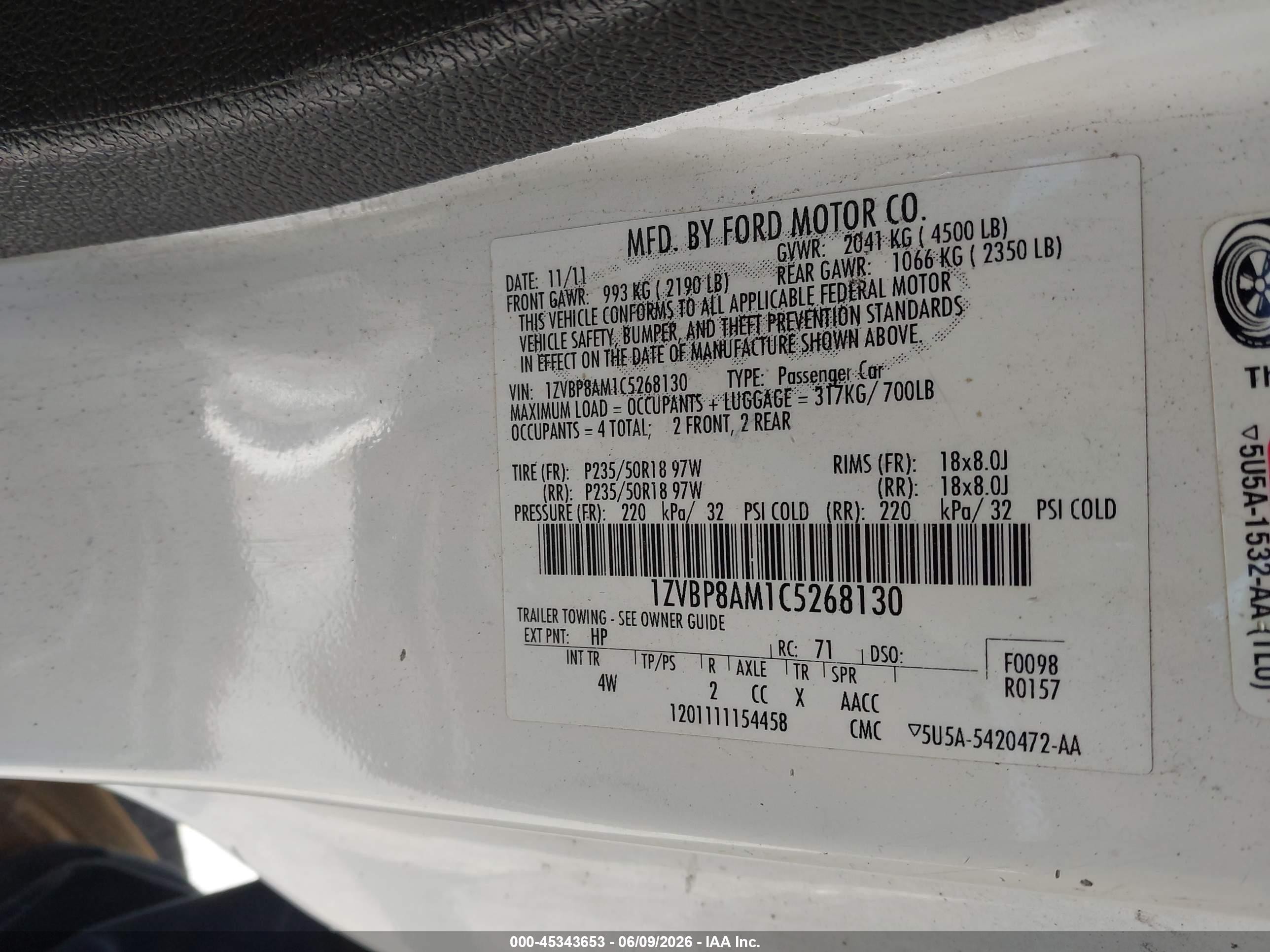 2012 Ford Mustang V6 Premium Белый vin: 1ZVBP8AM1C5268130