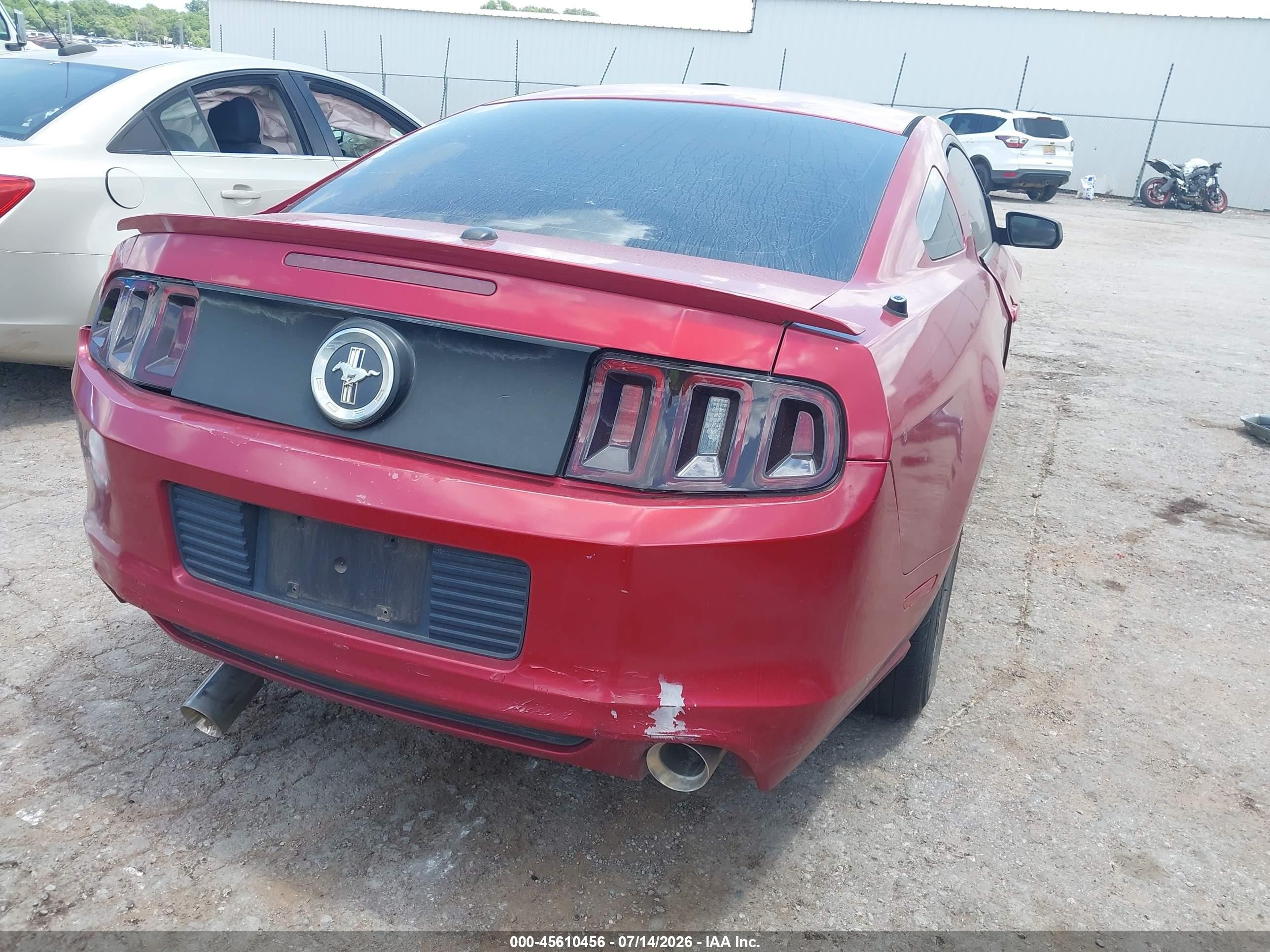 2013 Ford Mustang V6 Premium Red vin: 1ZVBP8AM1D5204316