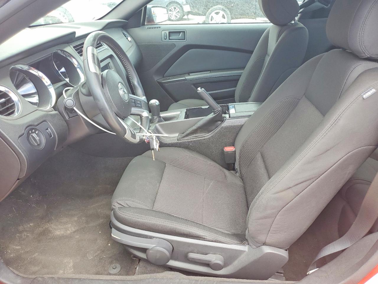 2013 Ford Mustang Красный vin: 1ZVBP8AM1D5227739